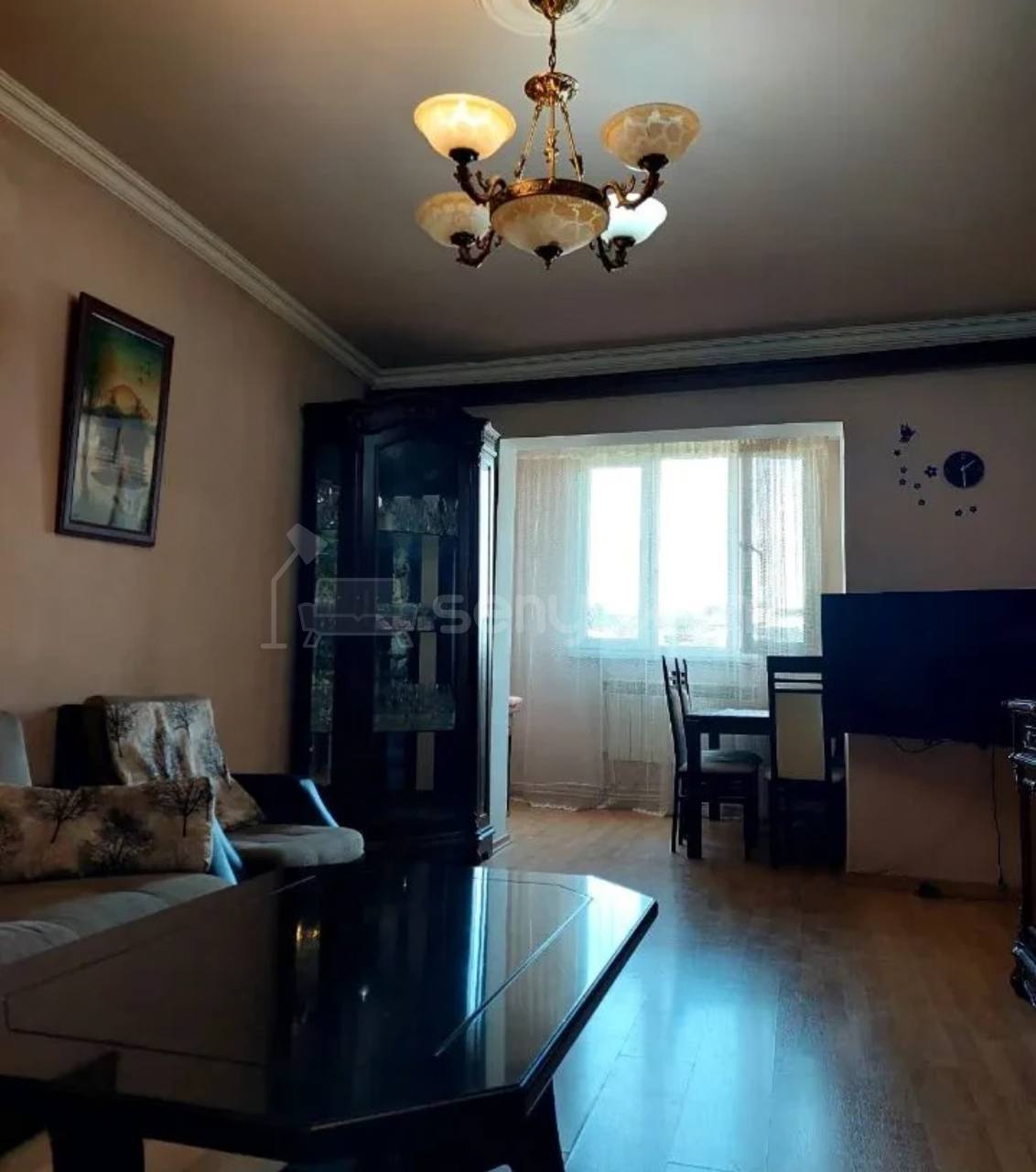 4 Սենյականոց Բնակարան, 90քմ, 3/9 հարկ, Նորմալ Վիճակում