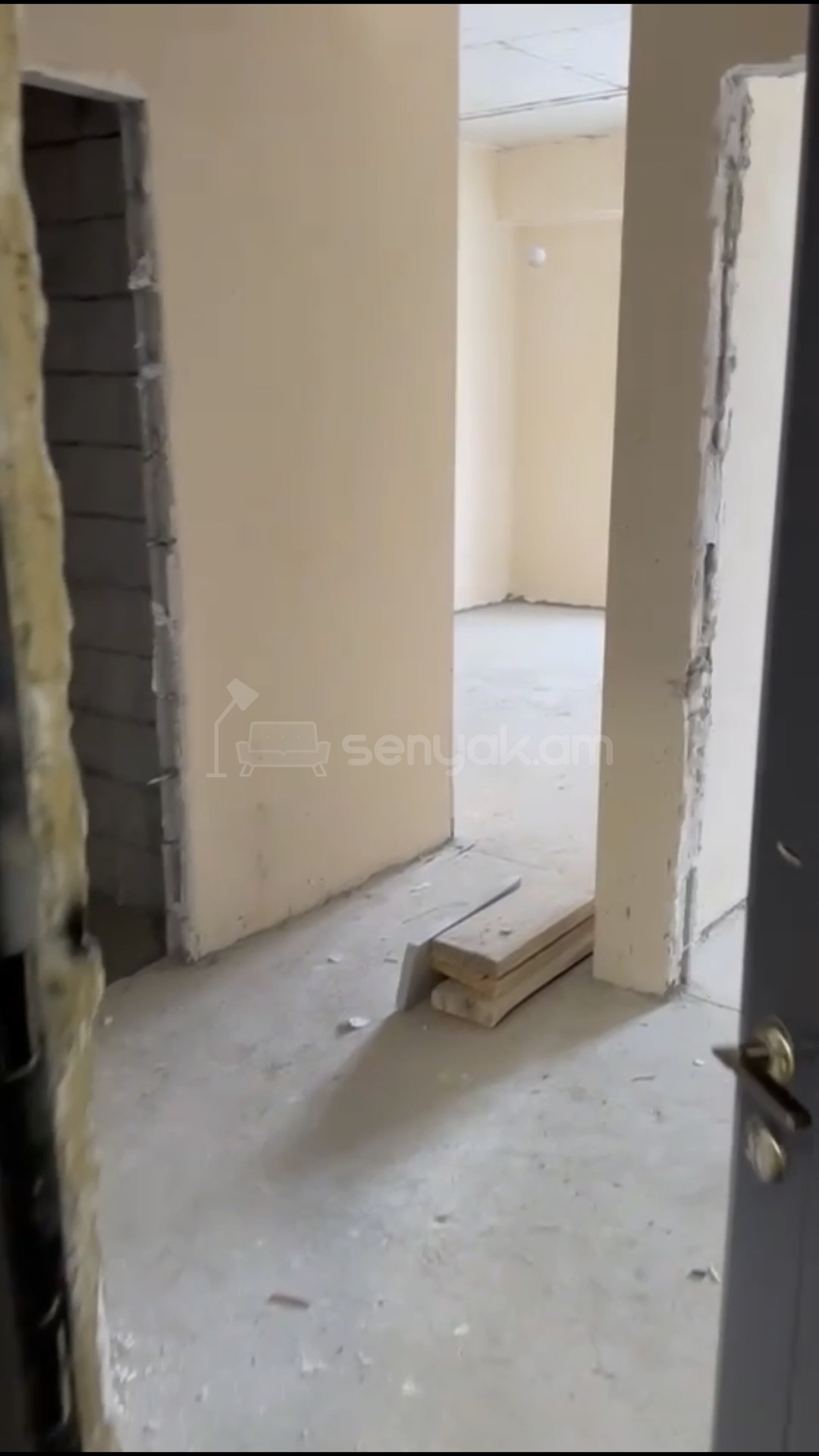 2 Սենյականոց Բնակարան Նորակառույցում, 50քմ, 16/17 հարկ, Զրոյական Վիճակում