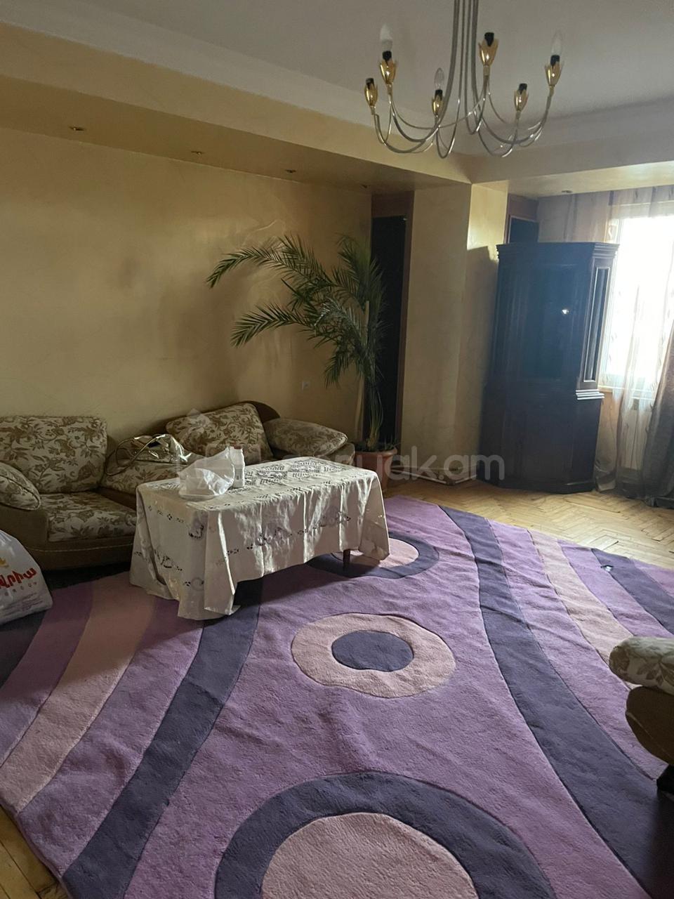 3 Սենյականոց Բնակարան, 80քմ, 2/14 հարկ, Նորմալ Վիճակում, Կահավորված