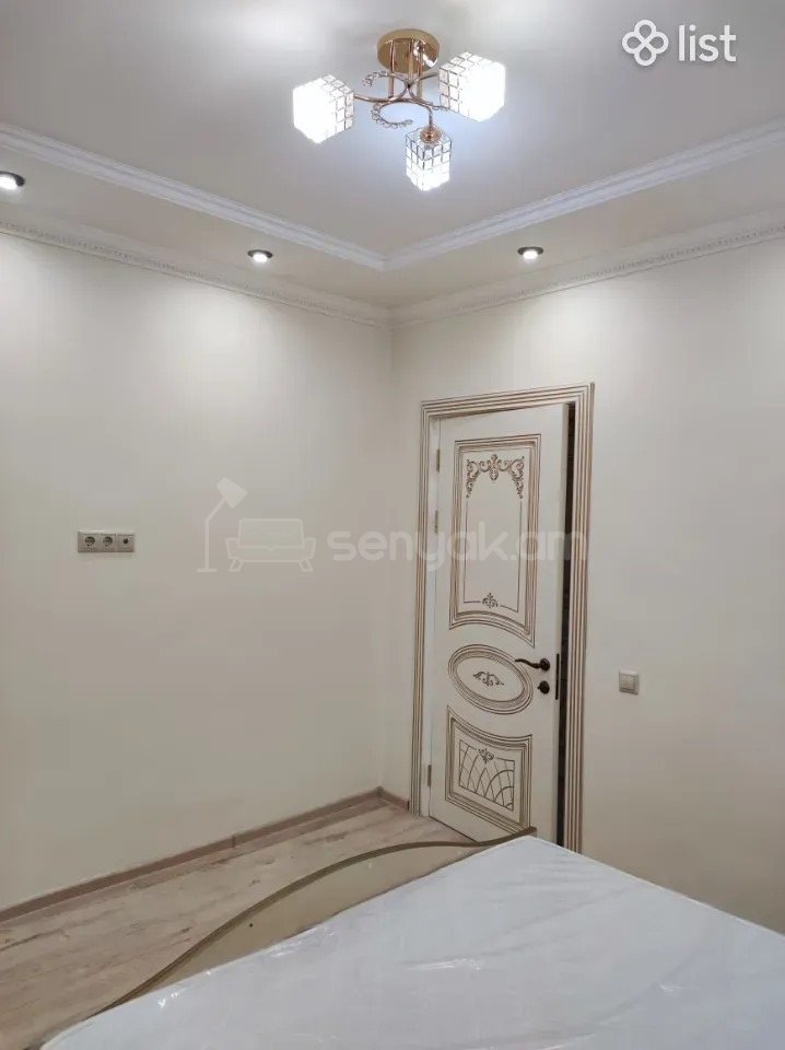 3 Սենյականոց Բնակարան, 80քմ, 8/9 հարկ, Կապիտալ Վերանորոգված, Կահավորված, Արևկող