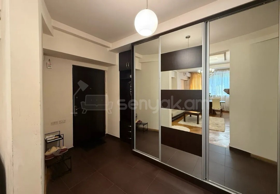 2 Սենյականոց Բնակարան, 75քմ, 2/9 հարկ, Կապիտալ Վերանորոգված, Կահավորված, Արևկող