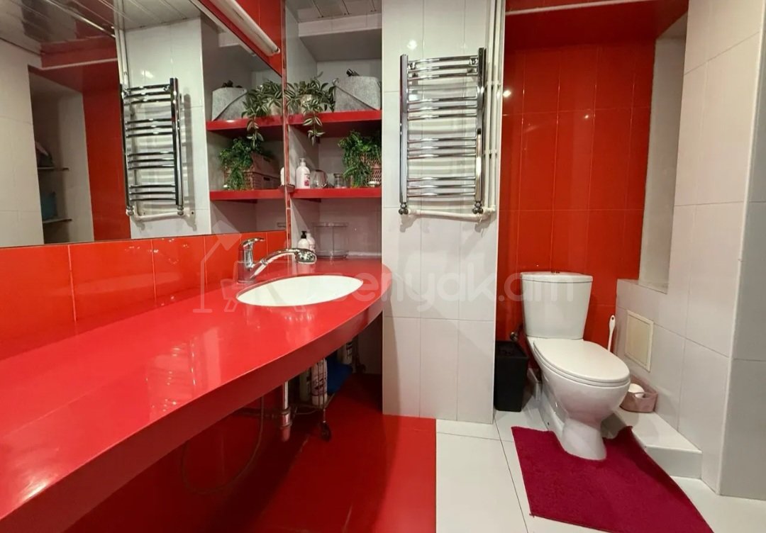 2 Սենյականոց Բնակարան, 75քմ, 2/9 հարկ, Կապիտալ Վերանորոգված, Կահավորված, Արևկող