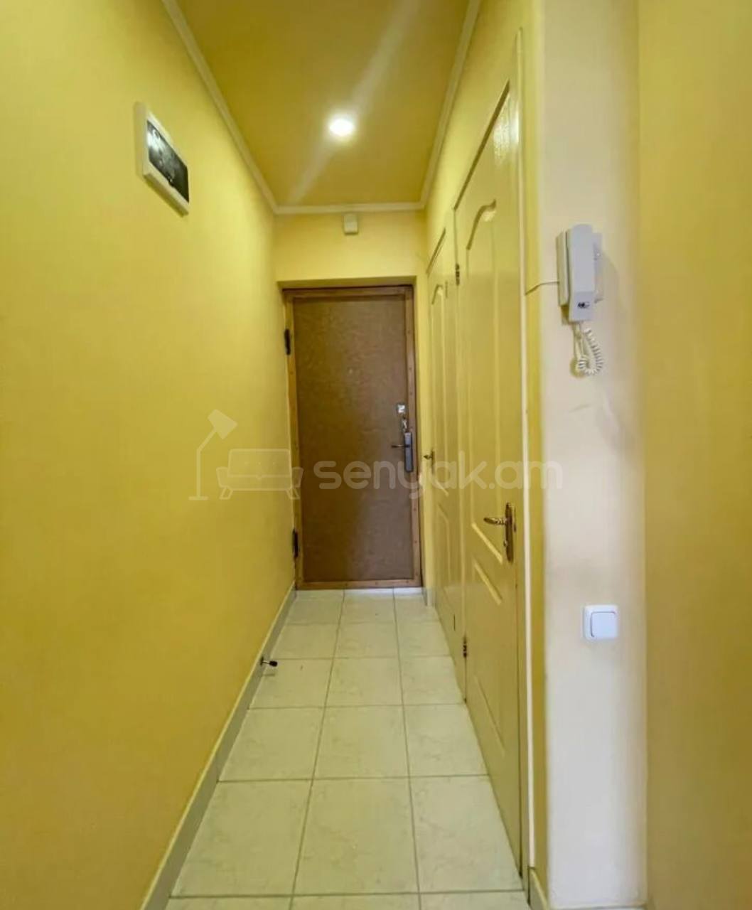 2 Սենյականոց Բնակարան Քարե Շենքում, 50քմ, 5/5 հարկ, Կապիտալ Վերանորոգված, Կահավորված, Արևկող