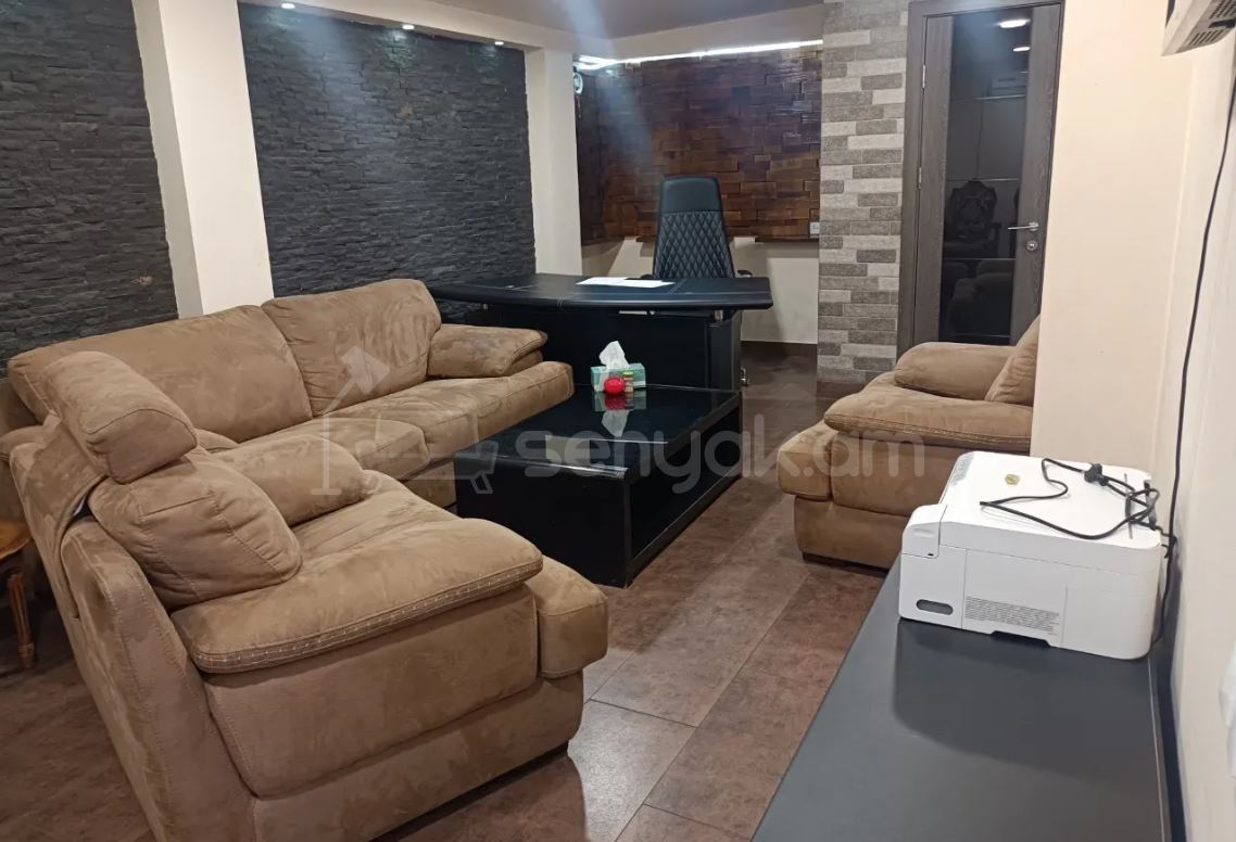 Օֆիսային Տարածք, 28քմ, Կապիտալ Վերանորոգված