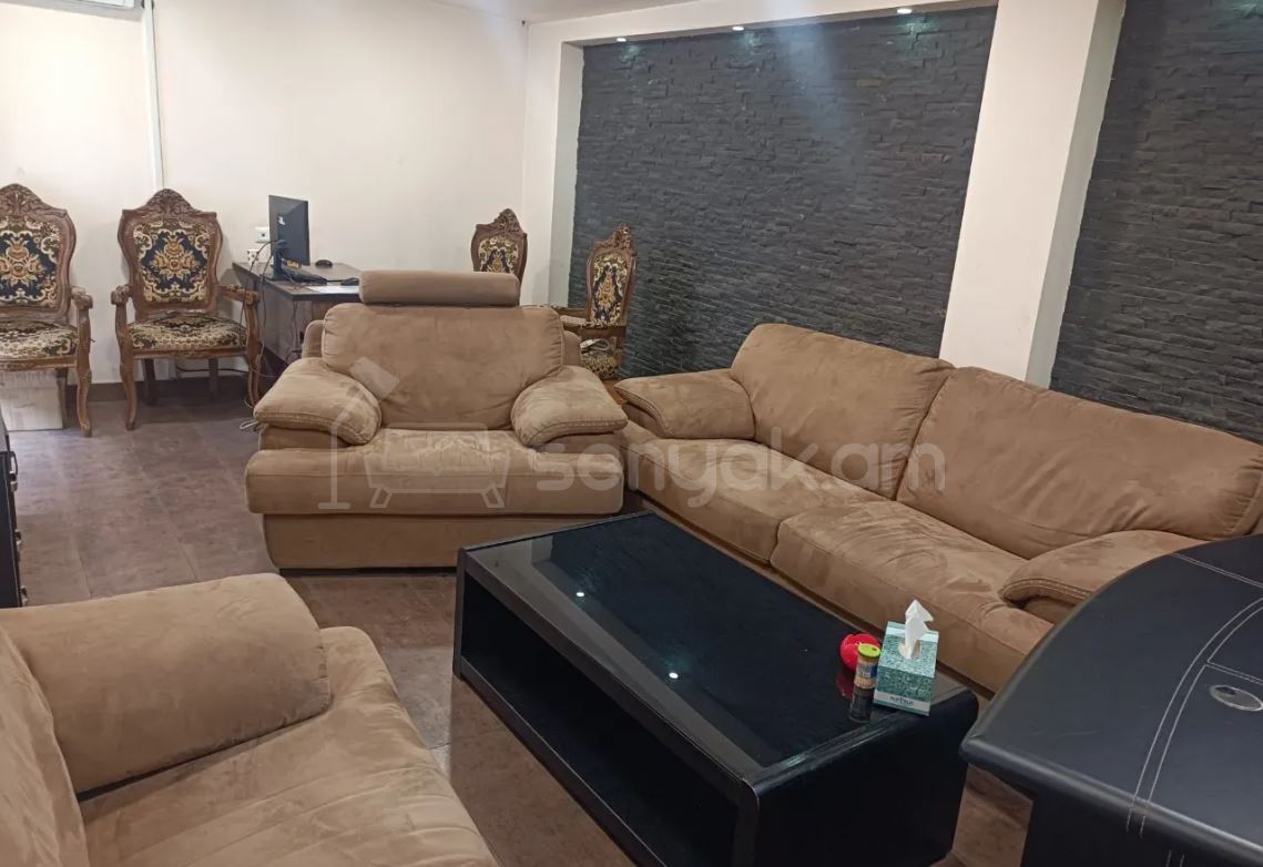 Օֆիսային Տարածք, 28քմ, Կապիտալ Վերանորոգված