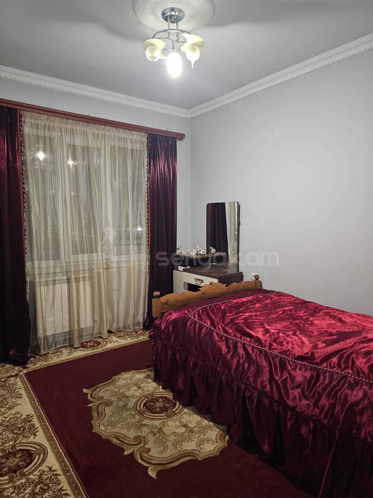 3 Սենյականոց Բնակարան, 80քմ, 2/9 հարկ, Կոսմետիկ Վերանորոգված, Կահավորված