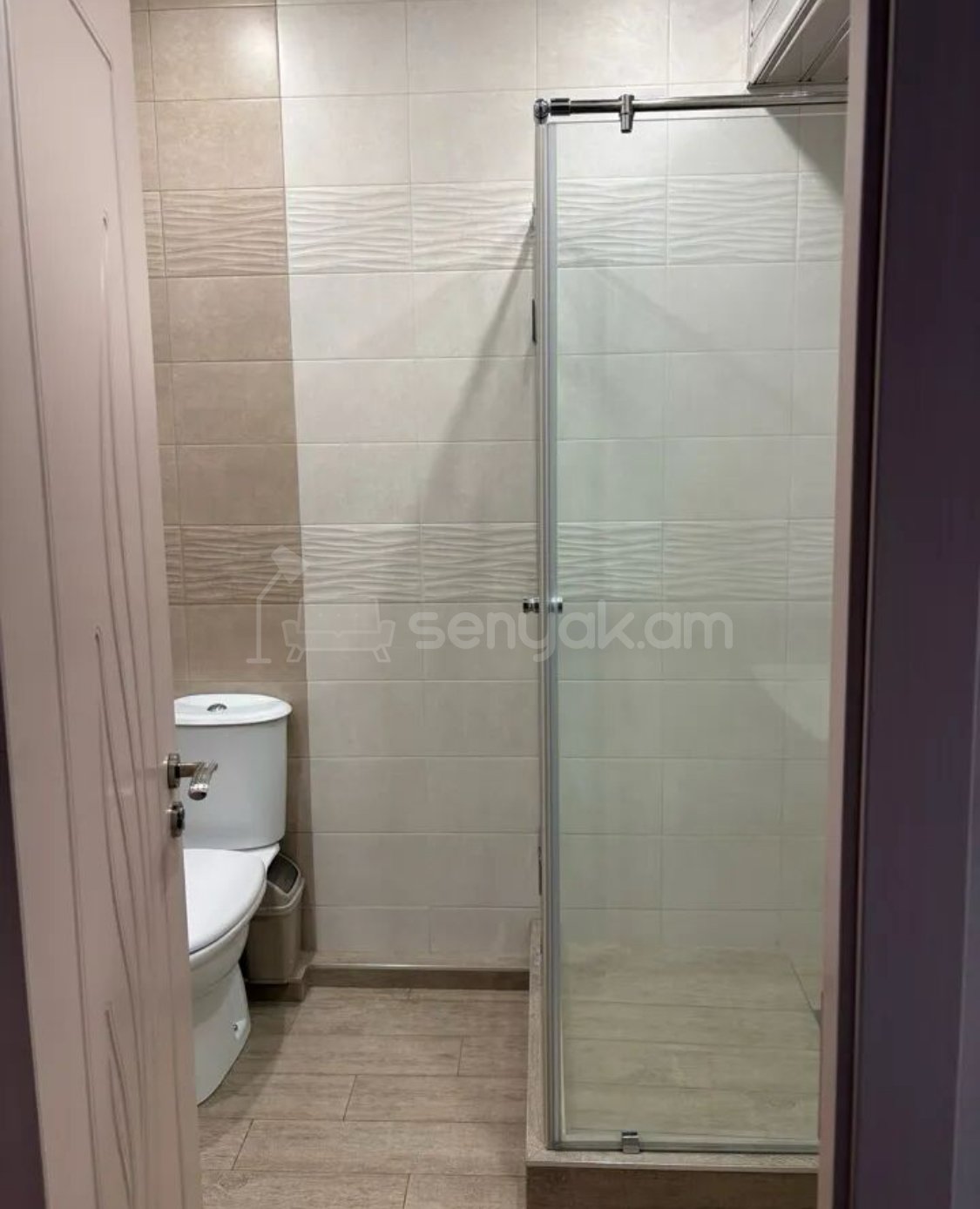 2 Սենյականոց Բնակարան Քարե Շենքում, 53քմ, 3/5 հարկ, Կապիտալ Վերանորոգված, Կահավորված