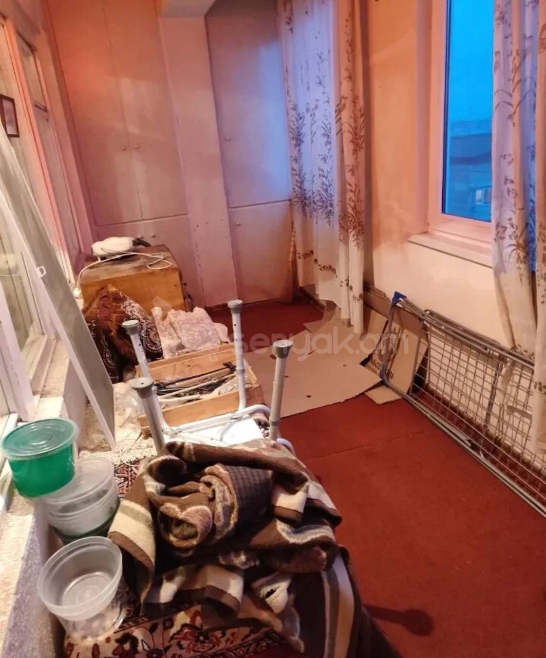 3 Սենյականոց Բնակարան, 80քմ, 9/9 հարկ, Պետական Վիճակում, Կահավորված