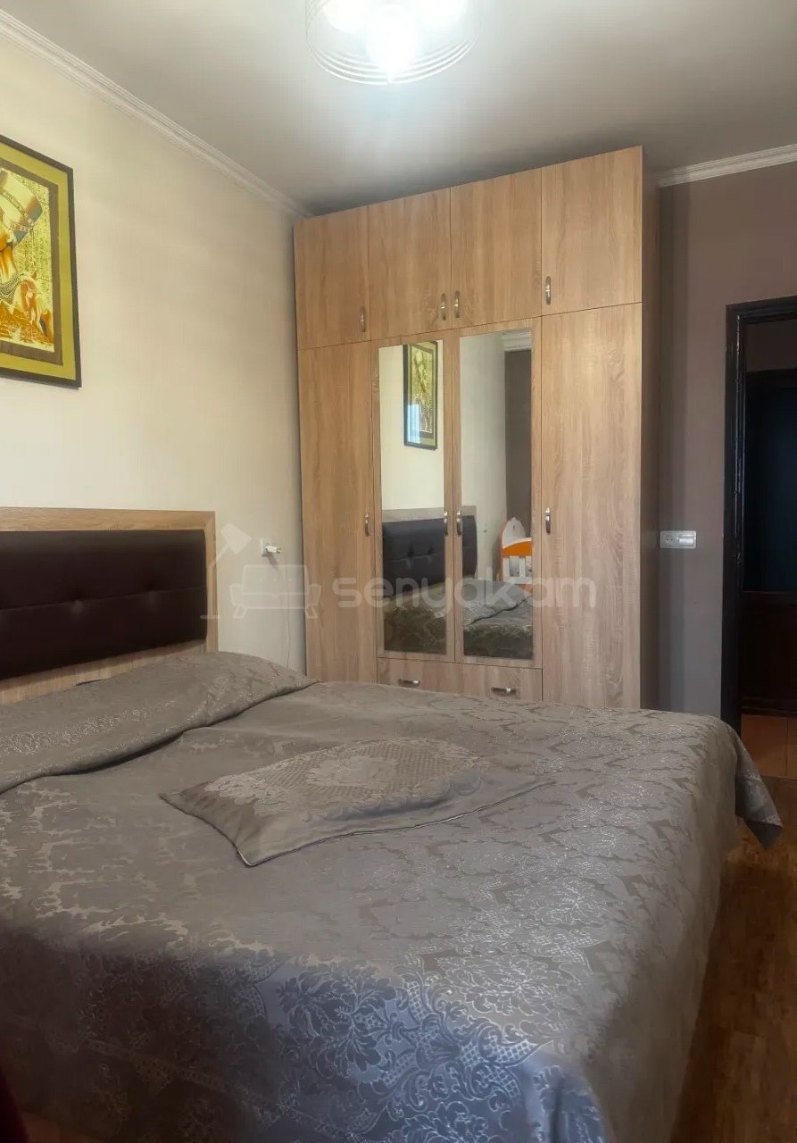 3 Սենյականոց Բնակարան, 80քմ, 16/16 հարկ, Նորմալ Վիճակում, Կահավորված