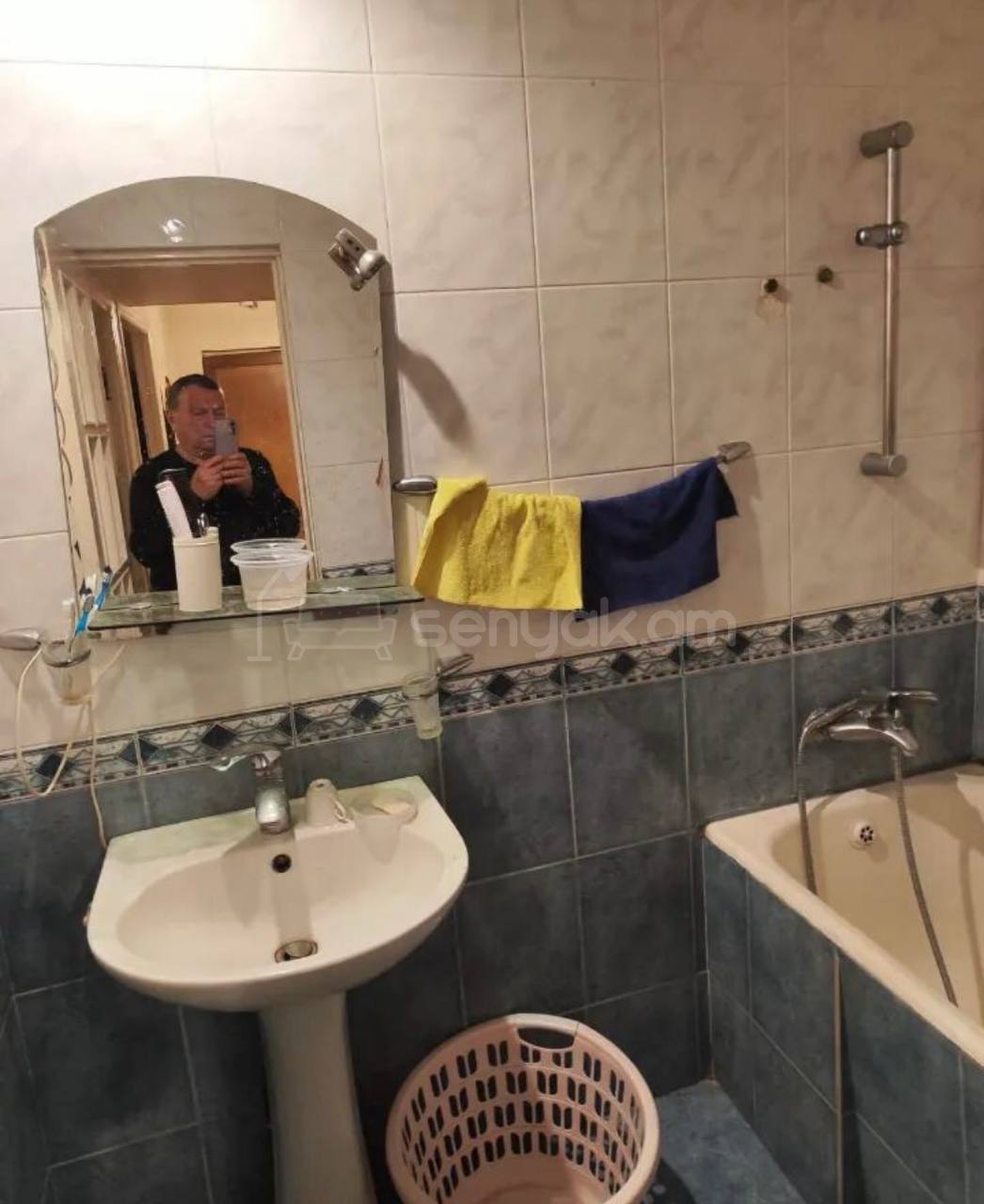 3 Սենյականոց Բնակարան, 80քմ, 9/9 հարկ, Նորմալ Վիճակում, Կահավորված, Արևկող