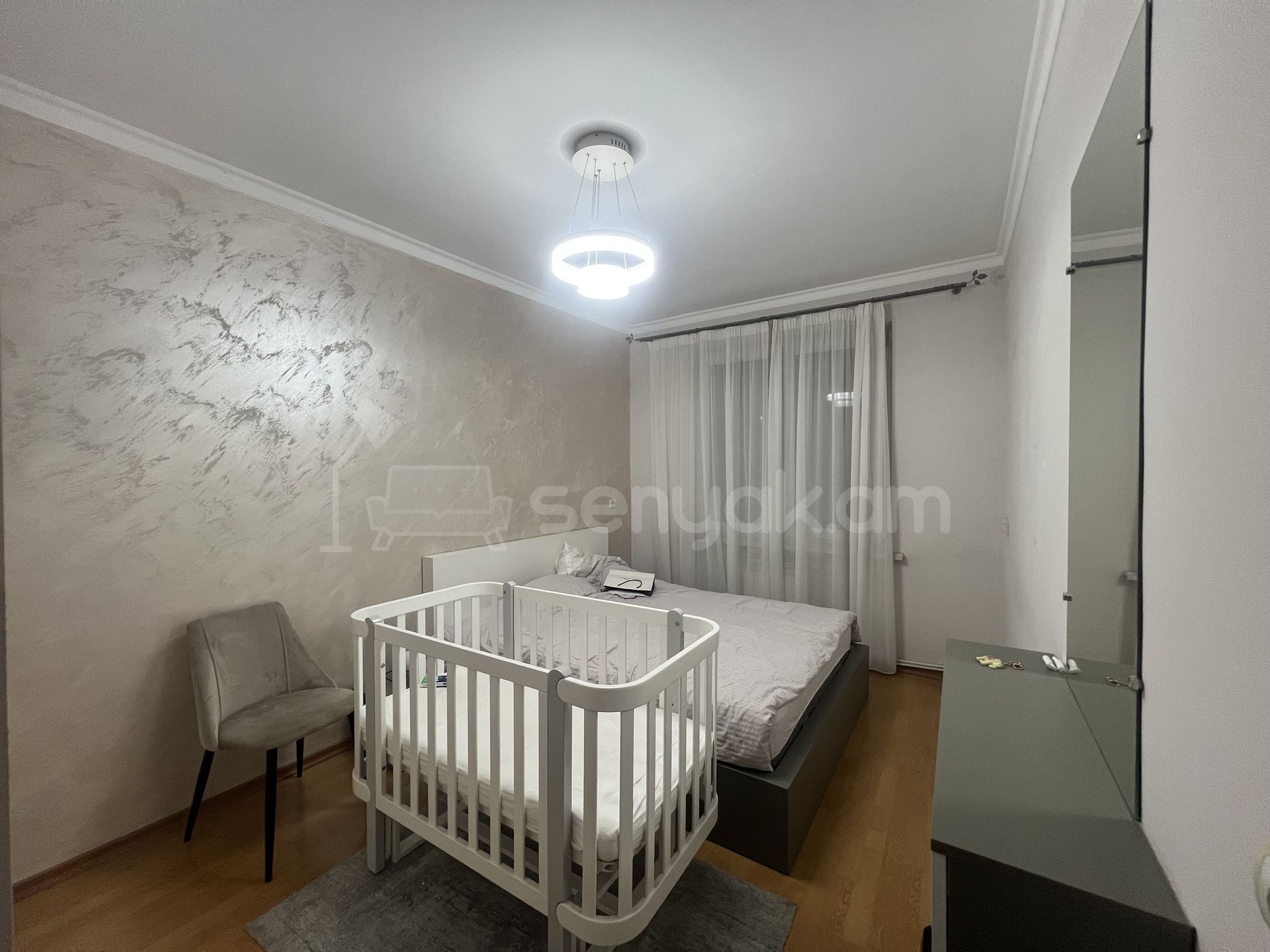 4 Սենյականոց Բնակարան, 90քմ, 6/9 հարկ, Կոսմետիկ Վերանորոգված