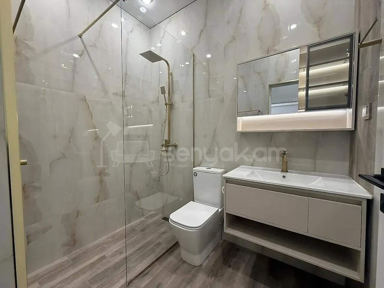 3 Սենյականոց Բնակարան Նորակառույցում, 62քմ, 7/14 հարկ, Կապիտալ Վերանորոգված