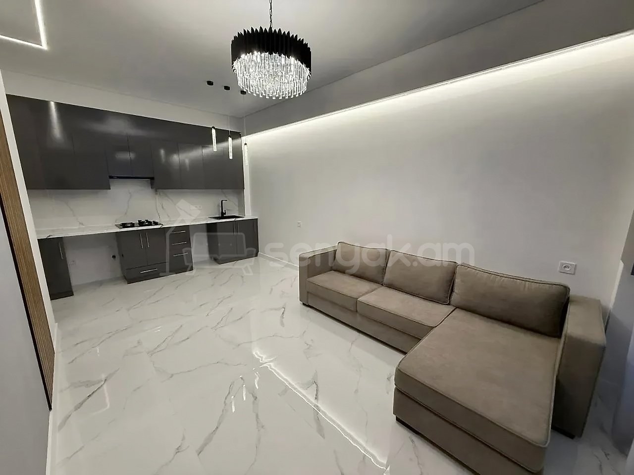 3 Սենյականոց Բնակարան Նորակառույցում, 62քմ, 7/14 հարկ, Կապիտալ Վերանորոգված