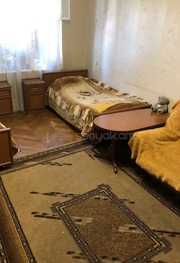 3 Սենյականոց Բնակարան, 75քմ, 2/4 հարկ, Պետական Վիճակում