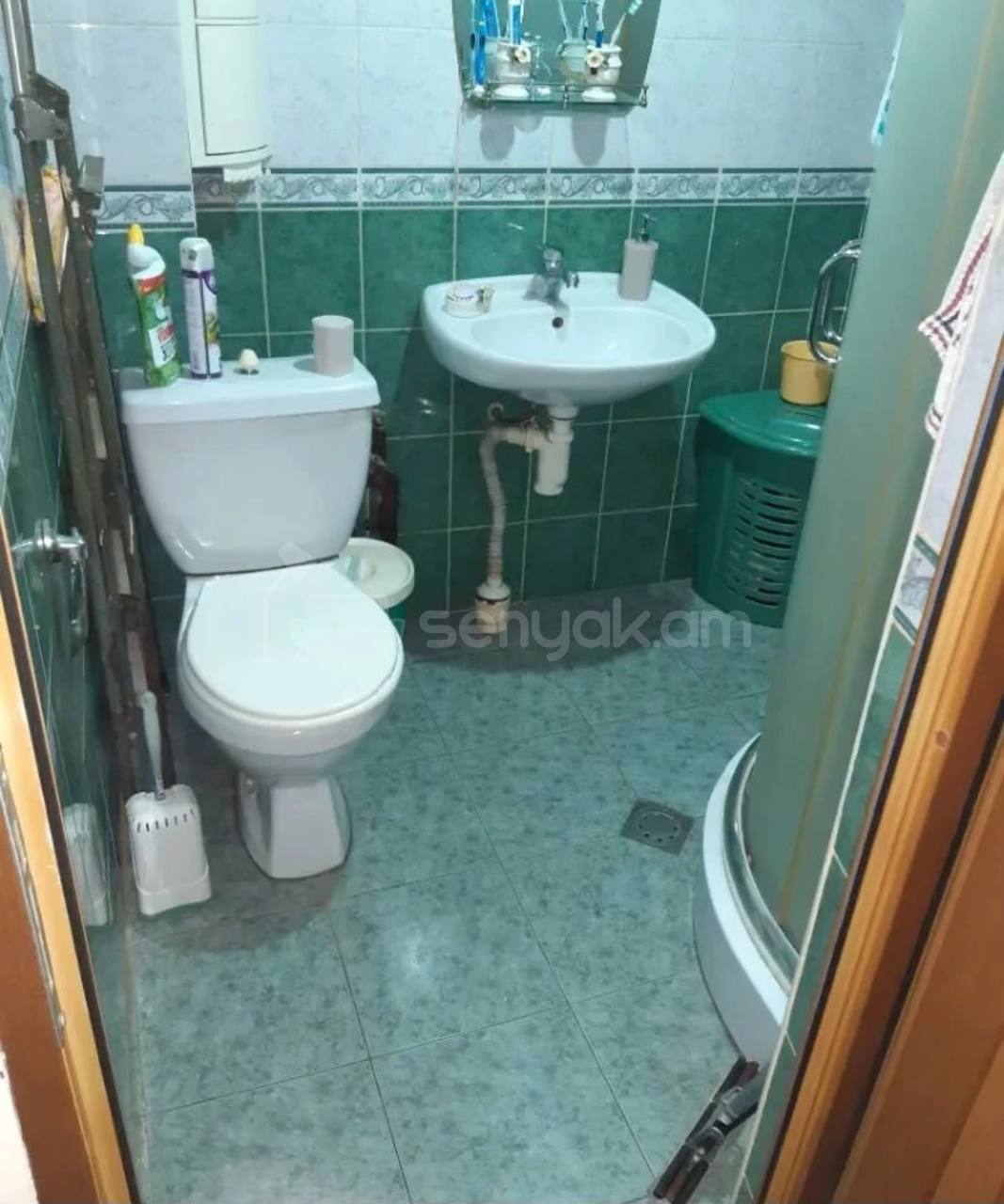 3 Սենյականոց Բնակարան Քարե Շենքում, 68քմ, 1/5 հարկ, Կապիտալ Վերանորոգված, Կահավորված, Արևկող