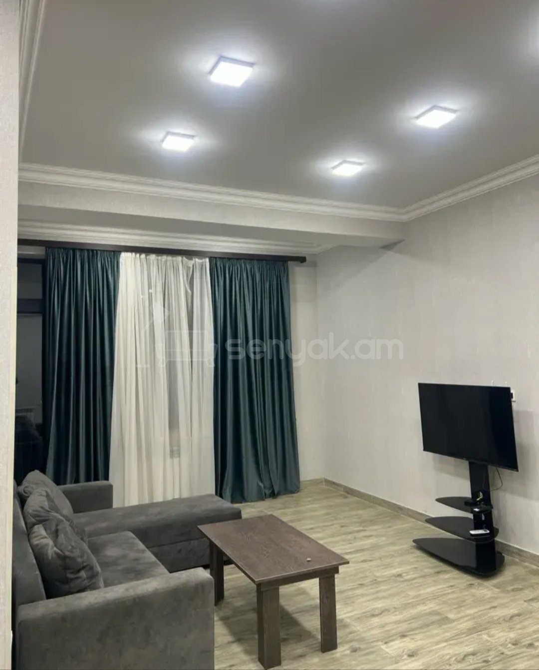 2 Սենյականոց Բնակարան, 60քմ, 2/3 հարկ, Կապիտալ Վերանորոգված, Կահավորված, Արևկող