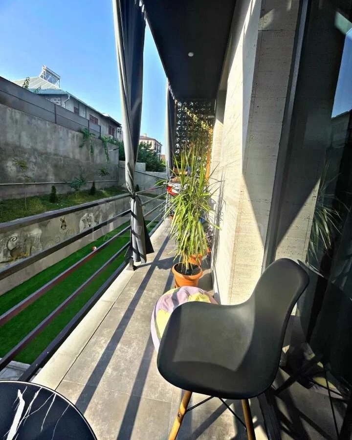 3 Սենյականոց Բնակարան Նորակառույցում, 55քմ, 2/3 հարկ, Կապիտալ Վերանորոգված