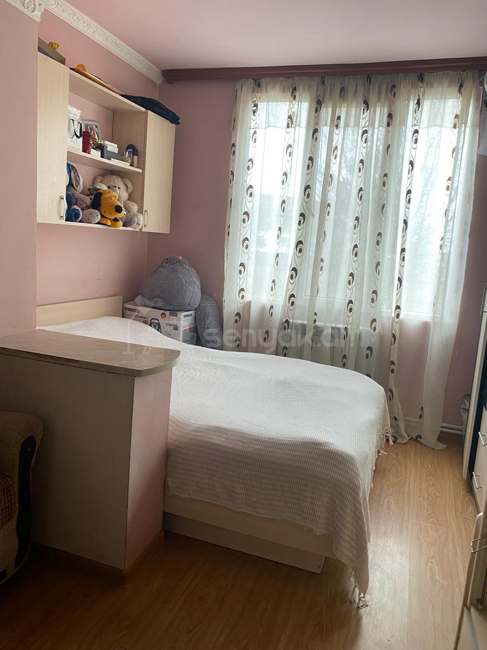 1 Սենյականոց Բնակարան, 37քմ, 2/5 հարկ, Կապիտալ Վերանորոգված, Կահավորված, Արևկող