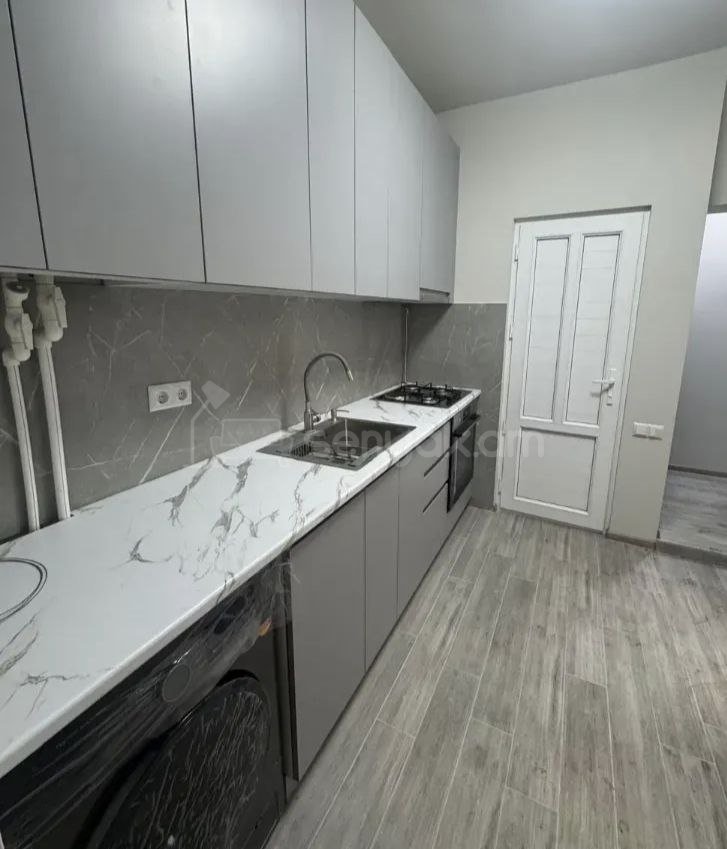 3 Սենյականոց Սեփական Տուն, 80քմ, Կապիտալ Վերանորոգված