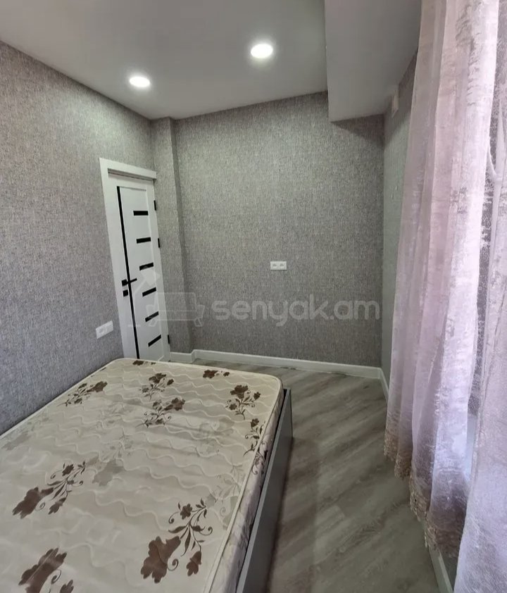 2 Սենյականոց Բնակարան, 48քմ, 7/9 հարկ, Կապիտալ Վերանորոգված, Կահավորված, Արևկող