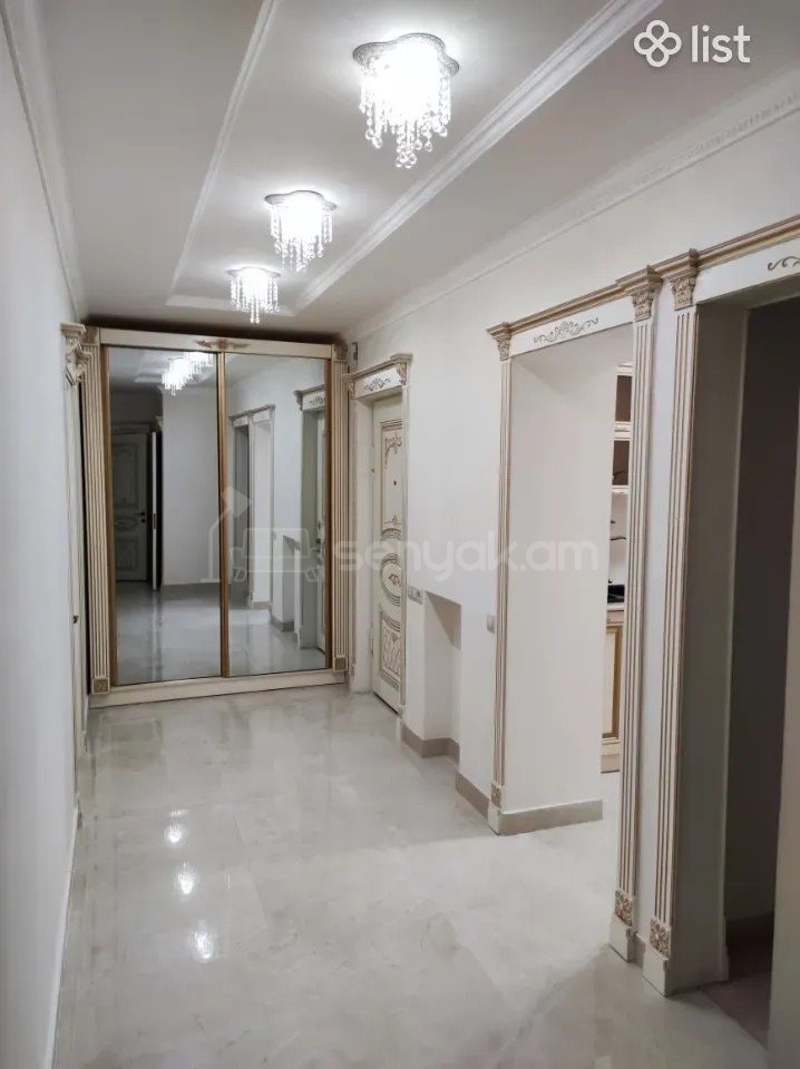 3 Սենյականոց Բնակարան, 80քմ, 8/9 հարկ, Կապիտալ Վերանորոգված, Կահավորված, Արևկող