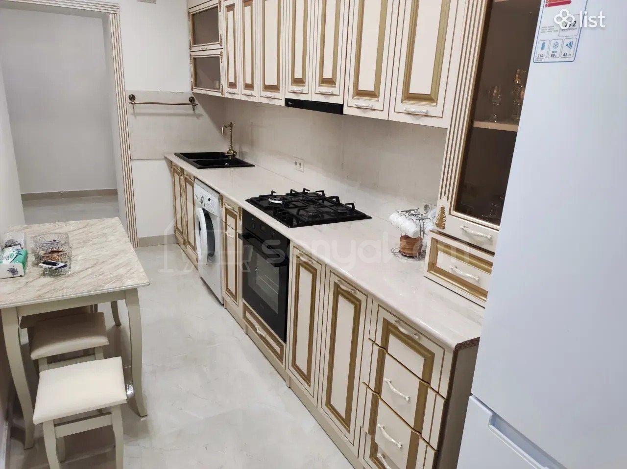 3 Սենյականոց Բնակարան, 80քմ, 8/9 հարկ, Կապիտալ Վերանորոգված, Կահավորված, Արևկող