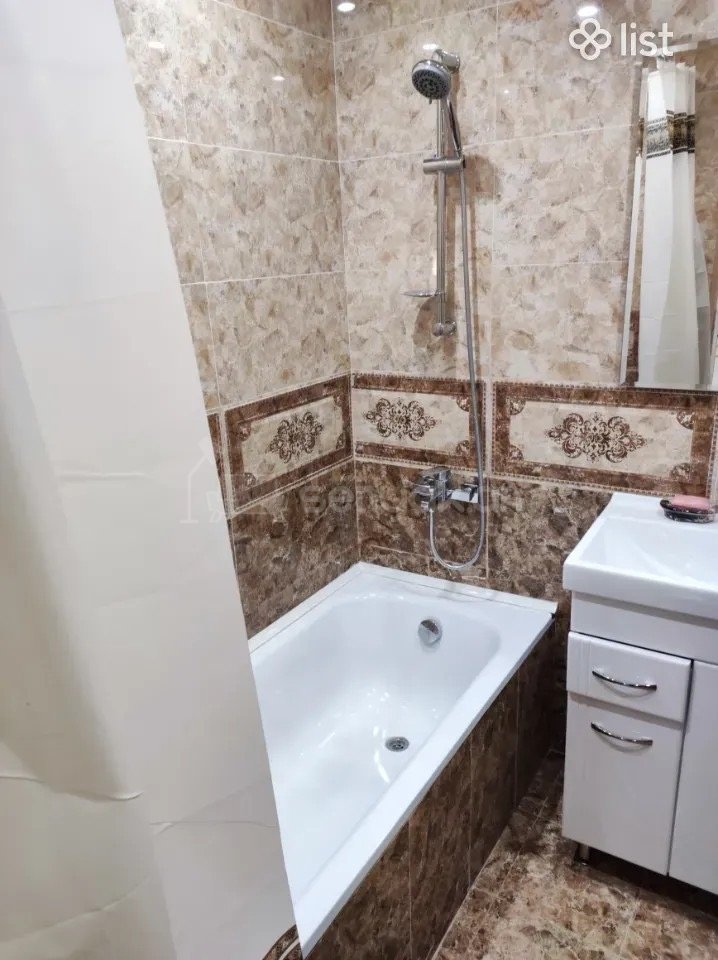 3 Սենյականոց Բնակարան, 80քմ, 8/9 հարկ, Կապիտալ Վերանորոգված, Կահավորված, Արևկող