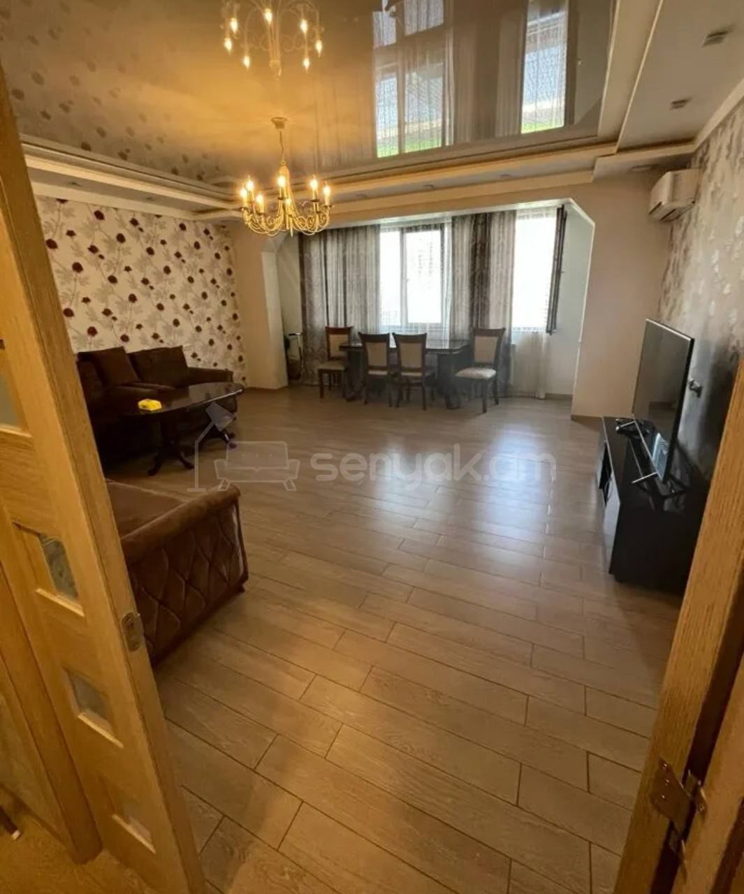 3 Սենյականոց Բնակարան, 75քմ, 3/9 հարկ, Կապիտալ Վերանորոգված, Կահավորված