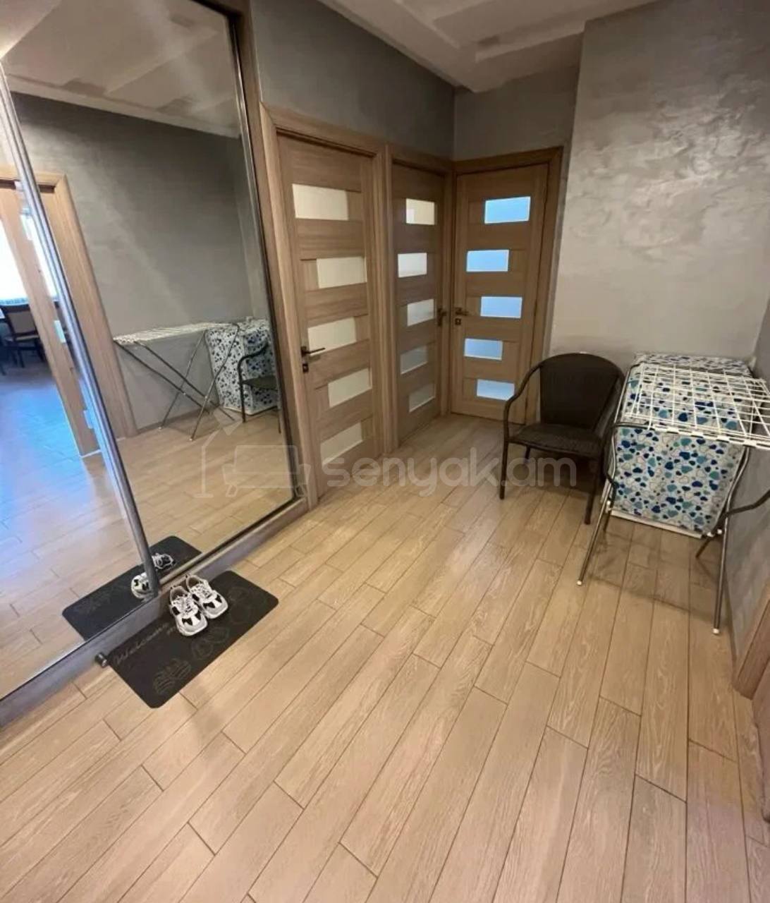 3 Սենյականոց Բնակարան, 75քմ, 3/9 հարկ, Կապիտալ Վերանորոգված, Կահավորված