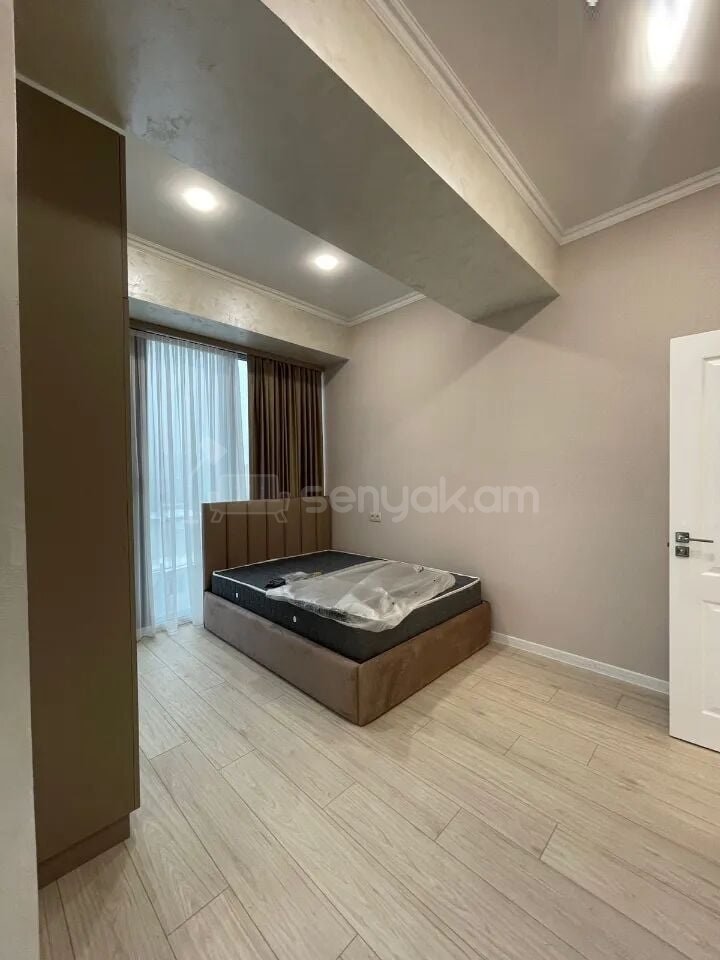 2 Սենյականոց Բնակարան Նորակառույցում, 70քմ, 10/17 հարկ, Կապիտալ Վերանորոգված