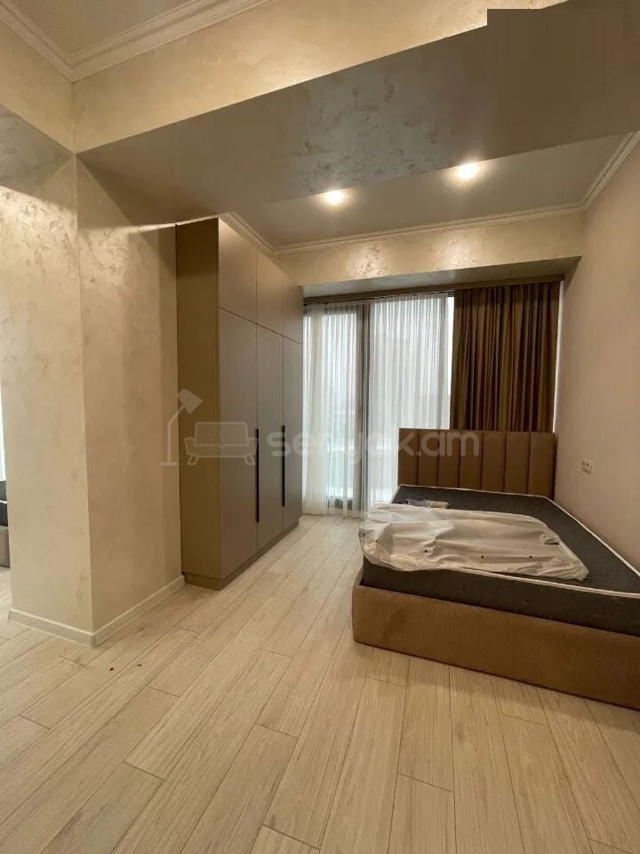 2 Սենյականոց Բնակարան Նորակառույցում, 70քմ, 10/17 հարկ, Կապիտալ Վերանորոգված