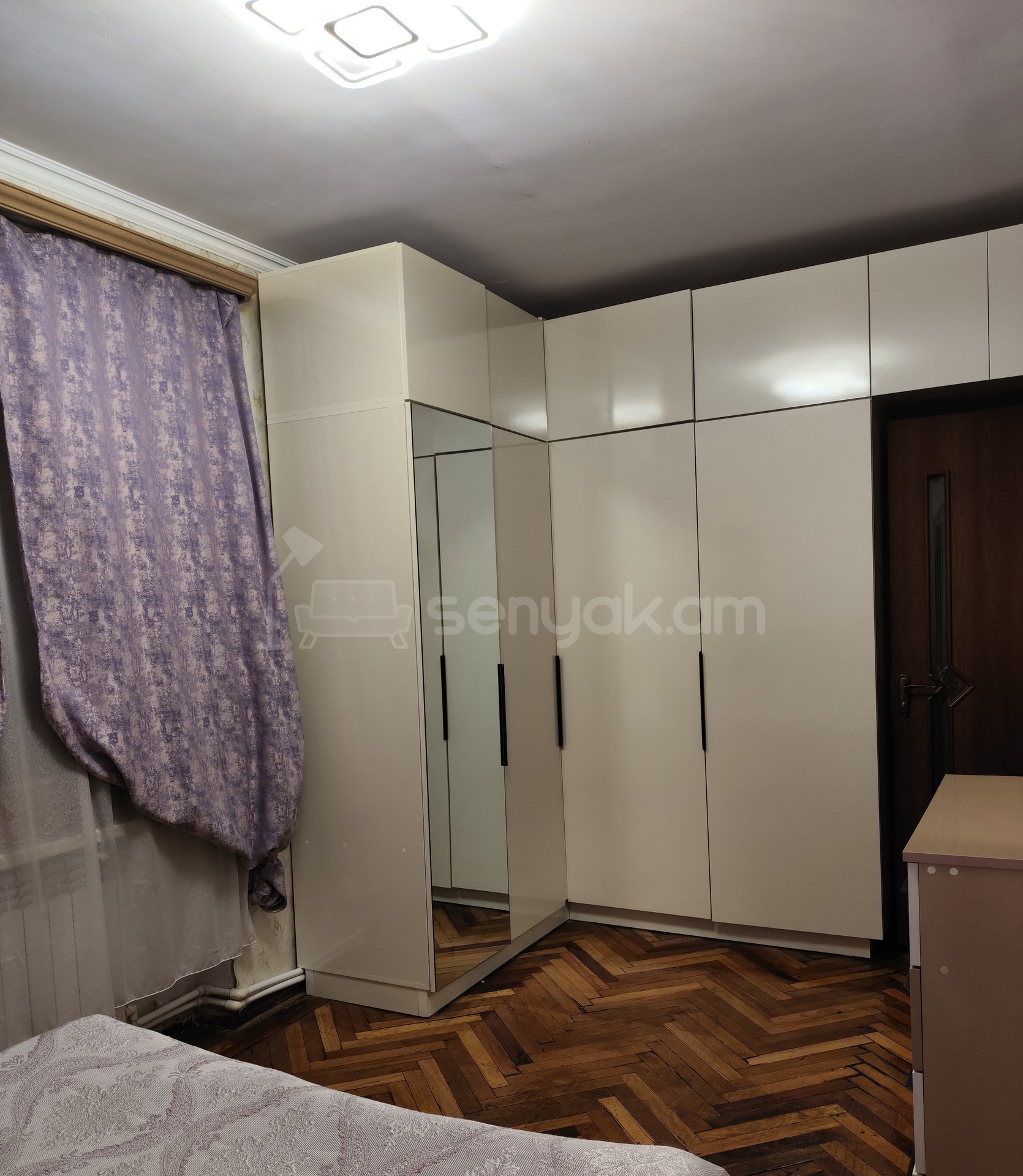 3 Սենյականոց Բնակարան Քարե Շենքում, 75քմ, 3/5 հարկ, Կապիտալ Վերանորոգված