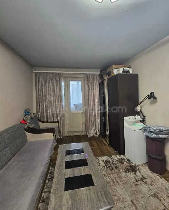 1 Սենյականոց Բնակարան, 37քմ, 2/5 հարկ, Կոսմետիկ Վերանորոգված