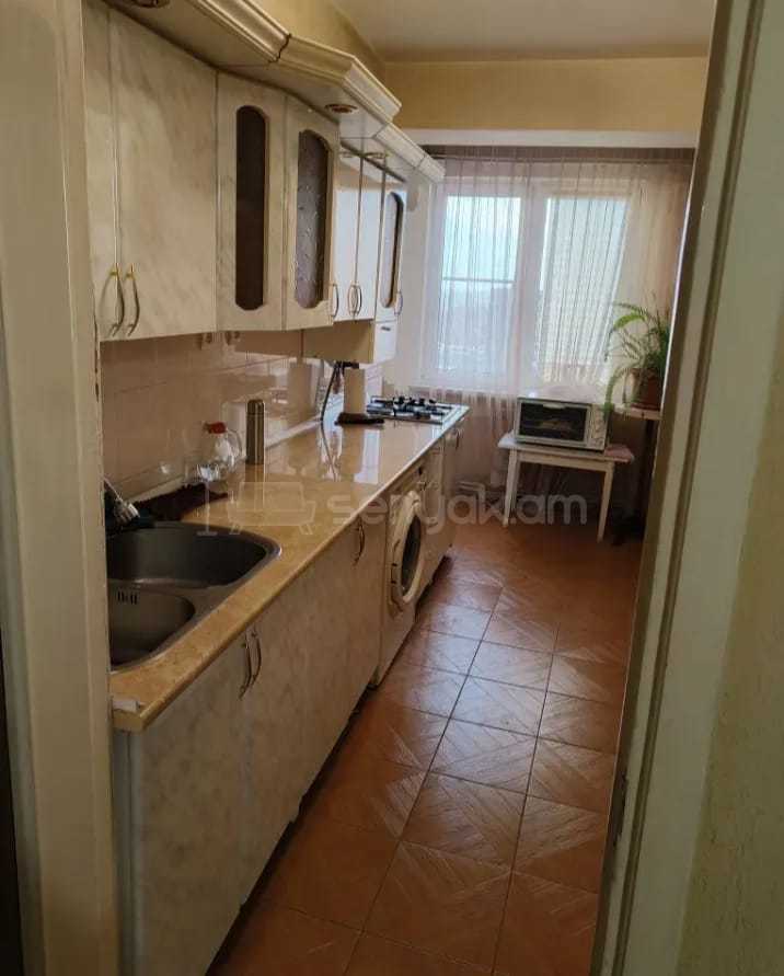 3 Սենյականոց Բնակարան, 85քմ, 8/14 հարկ, Կոսմետիկ Վերանորոգված