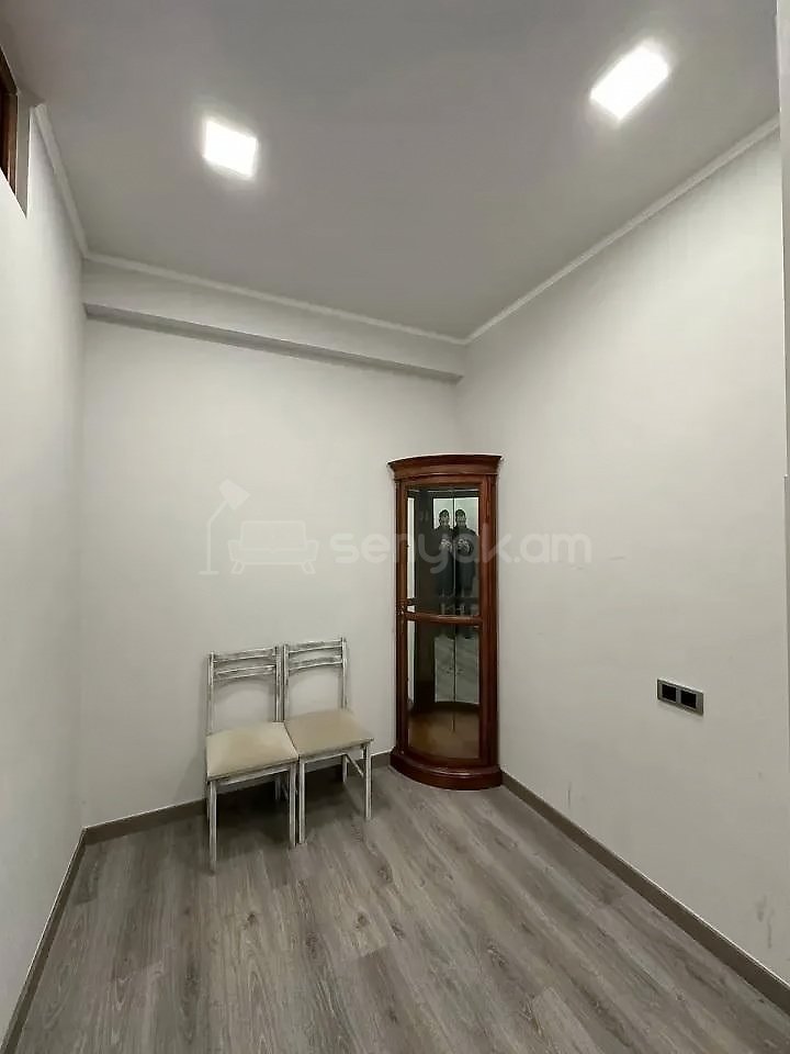 2 Սենյականոց Բնակարան Նորակառույցում, 72քմ, 6/12 հարկ, Կապիտալ Վերանորոգված