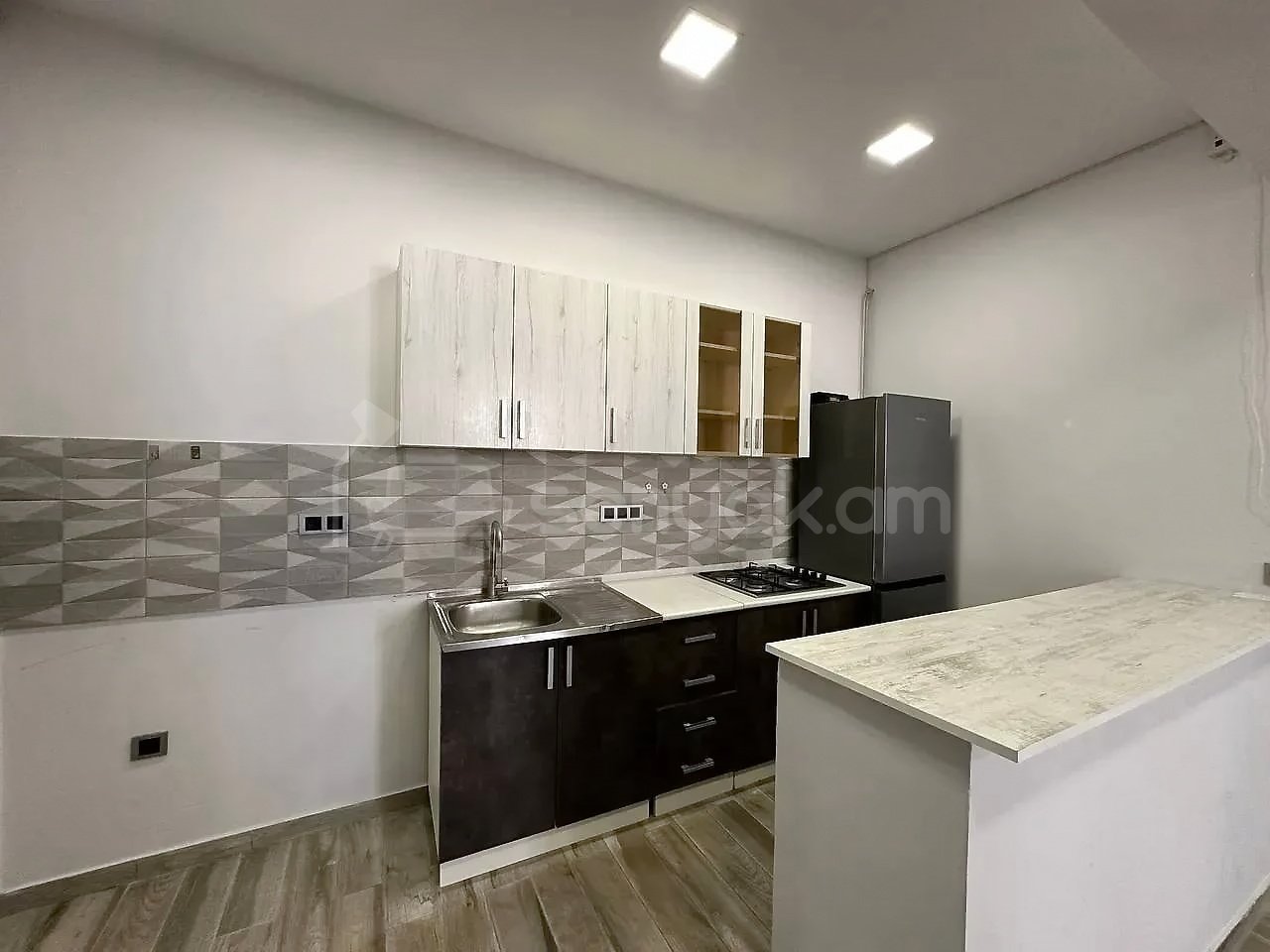 2 Սենյականոց Բնակարան Նորակառույցում, 72քմ, 6/12 հարկ, Կապիտալ Վերանորոգված