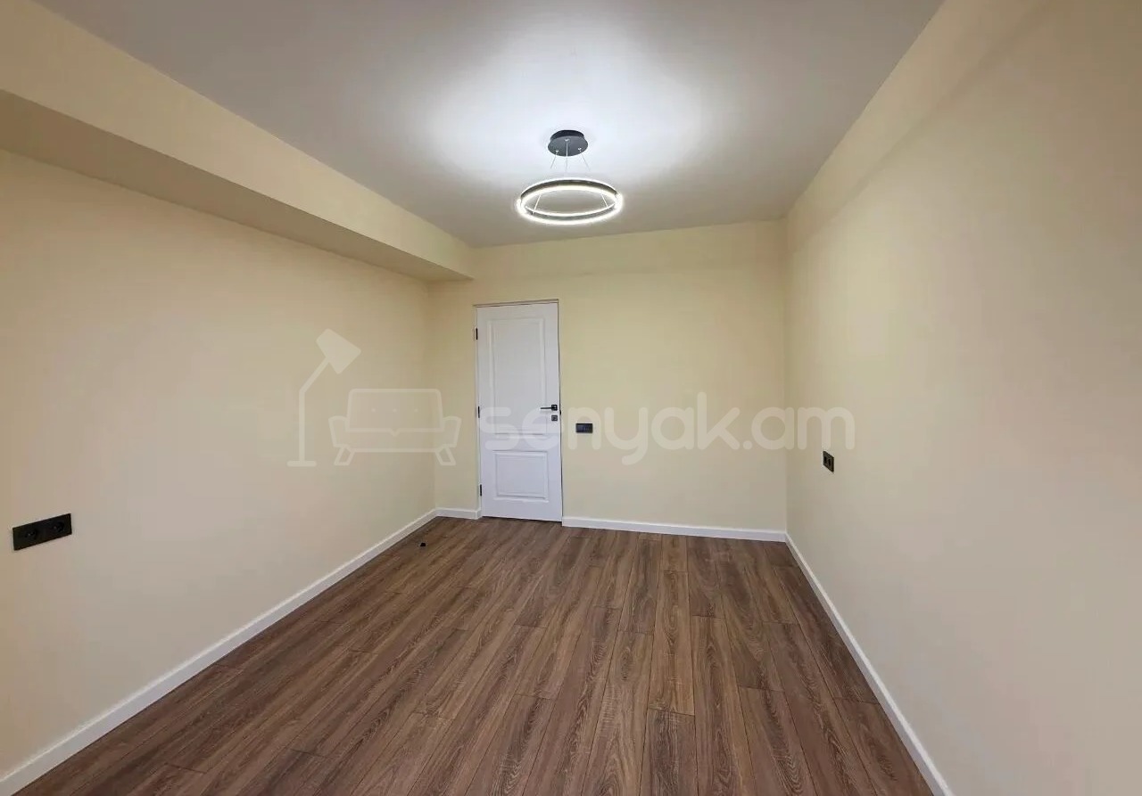 3 Սենյականոց Բնակարան, 63քմ, 5/14 հարկ, Կապիտալ Վերանորոգված