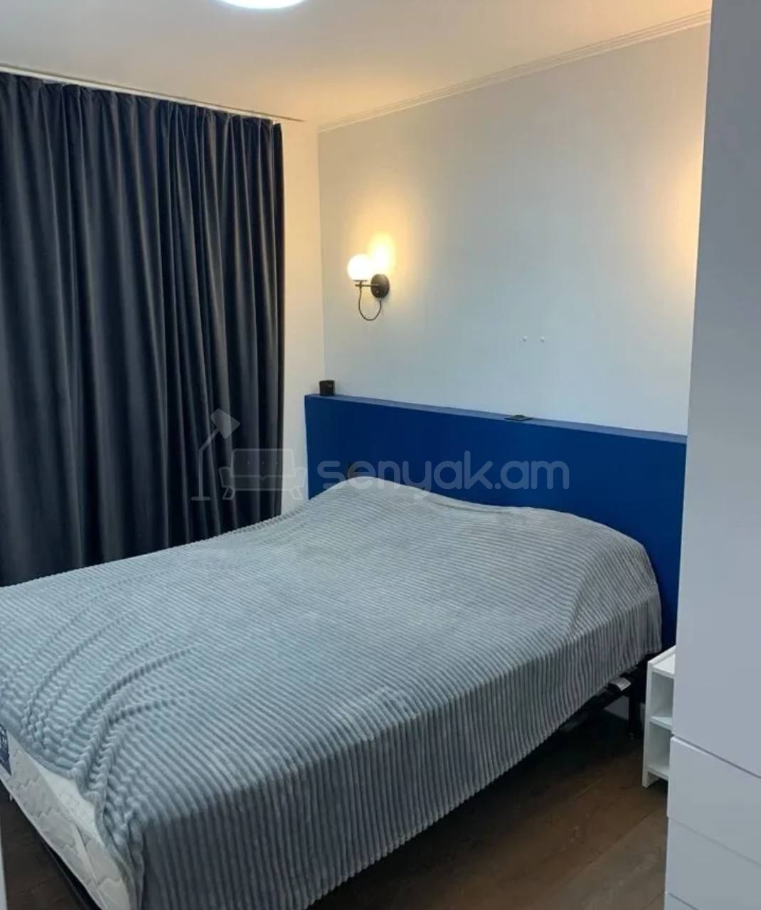 2 Սենյականոց Բնակարան Քարե Շենքում, 44քմ, 4/5 հարկ, Կապիտալ Վերանորոգված, Կահավորված