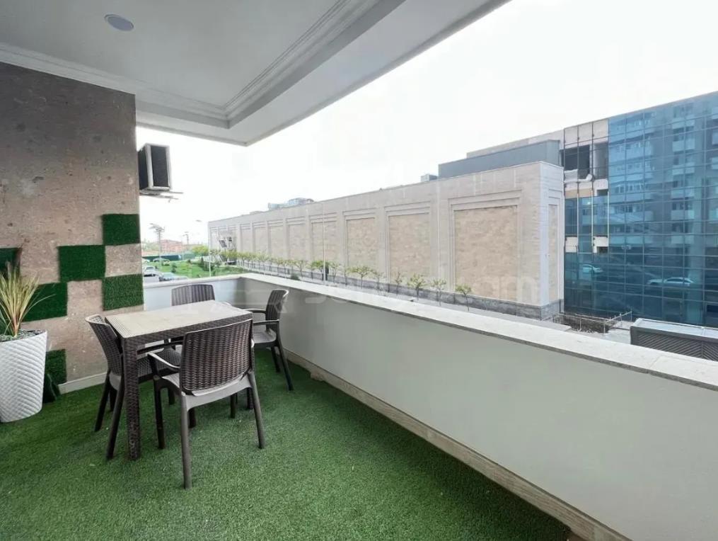 3 Սենյականոց Բնակարան Նորակառույցում, 120քմ, 2/20 հարկ, Կապիտալ Վերանորոգված, Կահավորված