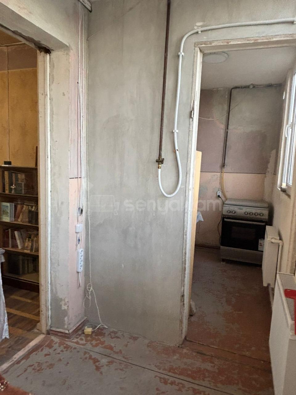 1 Սենյականոց Բնակարան, 47քմ, 5/5 հարկ, Պետական Վիճակում