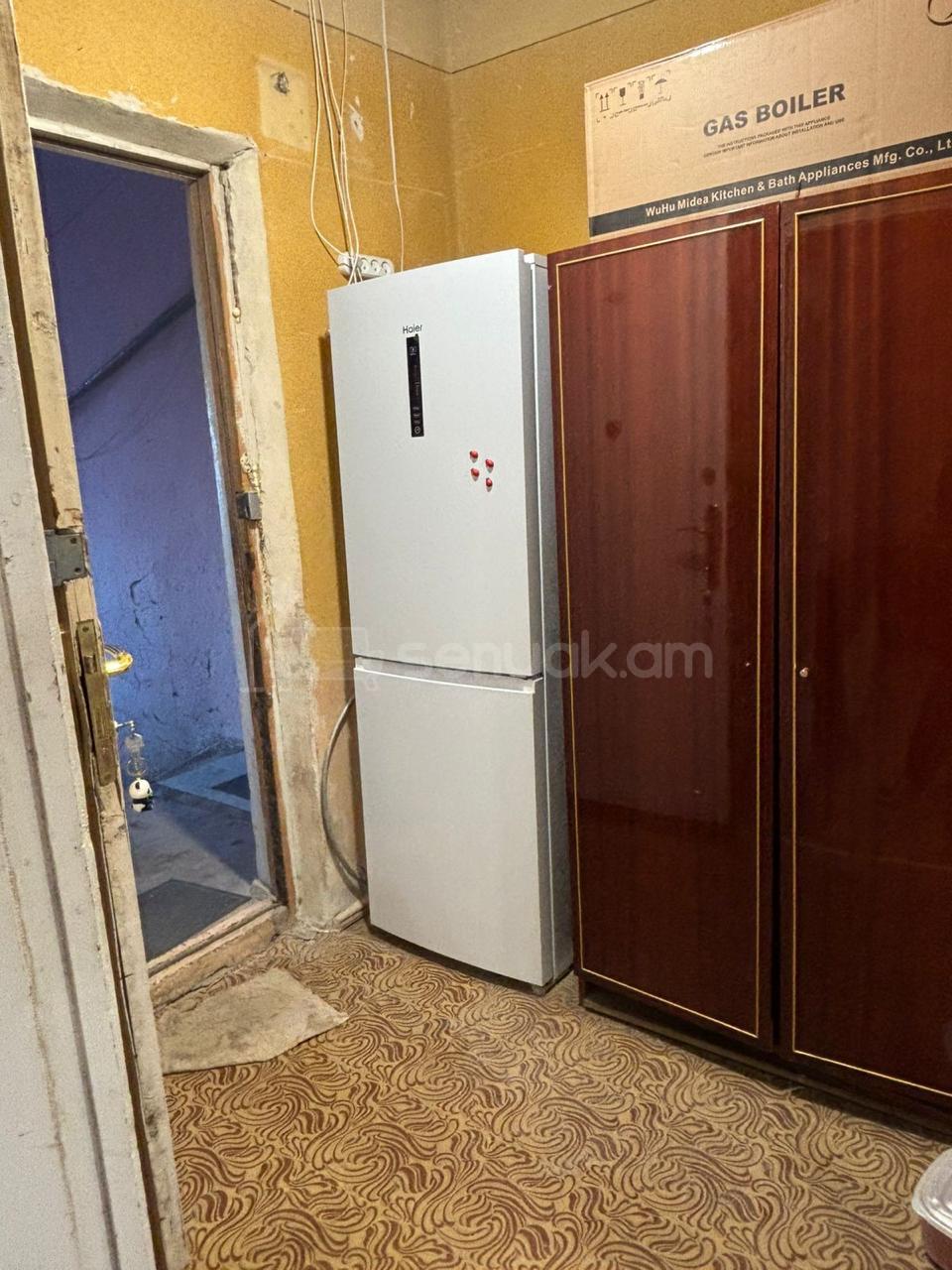 1 Սենյականոց Բնակարան, 47քմ, 5/5 հարկ, Պետական Վիճակում