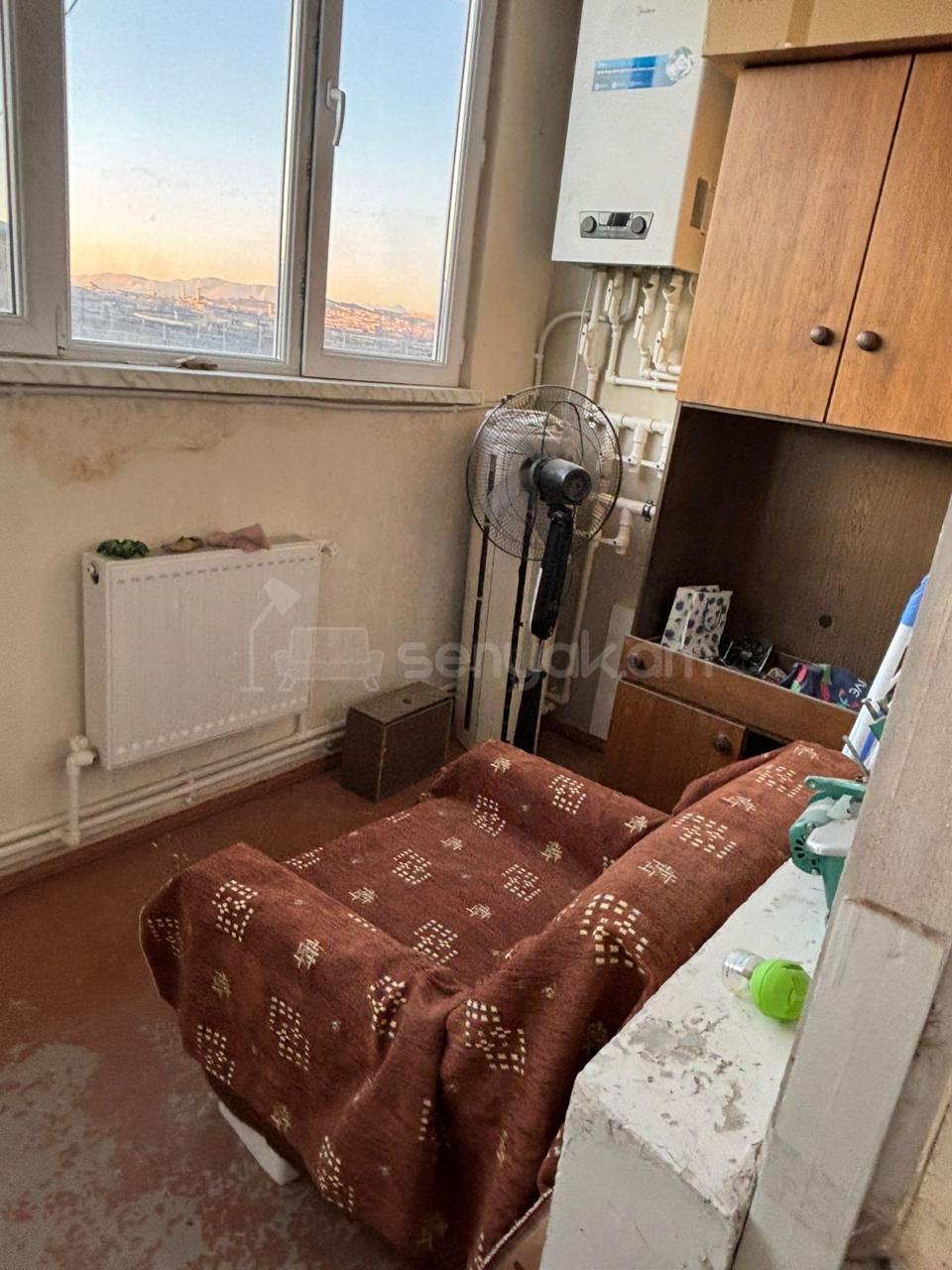 1 Սենյականոց Բնակարան, 47քմ, 5/5 հարկ, Պետական Վիճակում