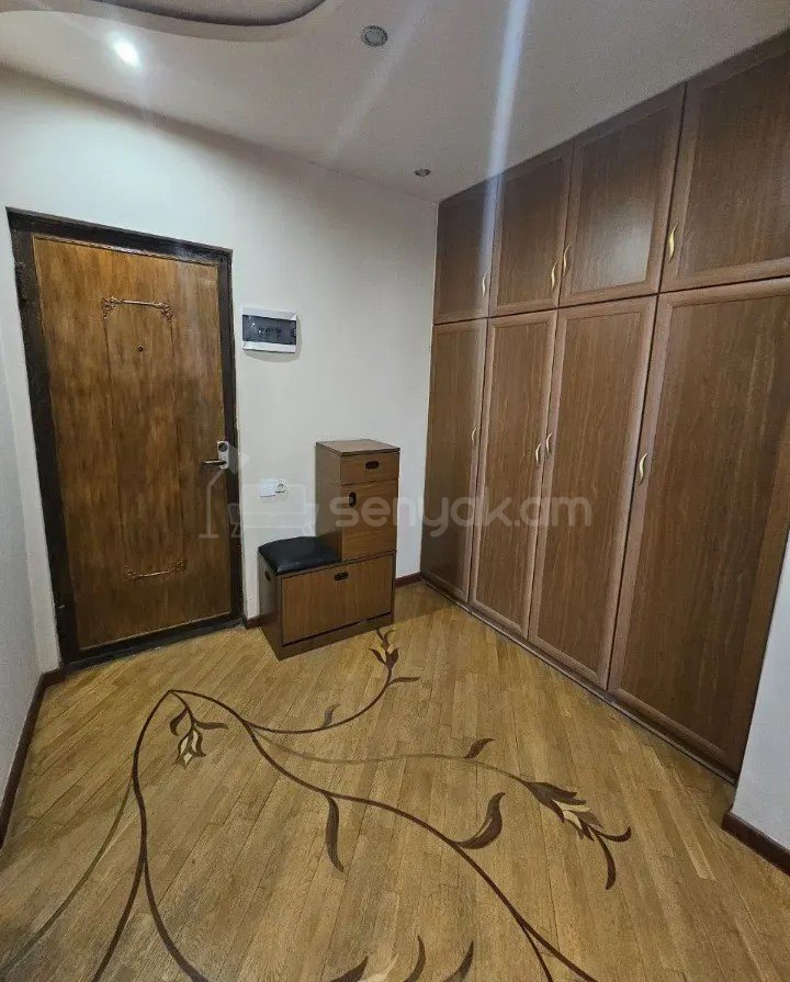 3 Սենյականոց Բնակարան, 79քմ, 12/16 հարկ, Կապիտալ Վերանորոգված