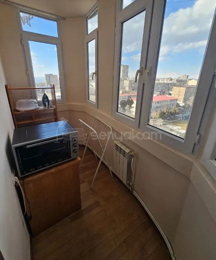 3 Սենյականոց Բնակարան, 79քմ, 12/16 հարկ, Կապիտալ Վերանորոգված