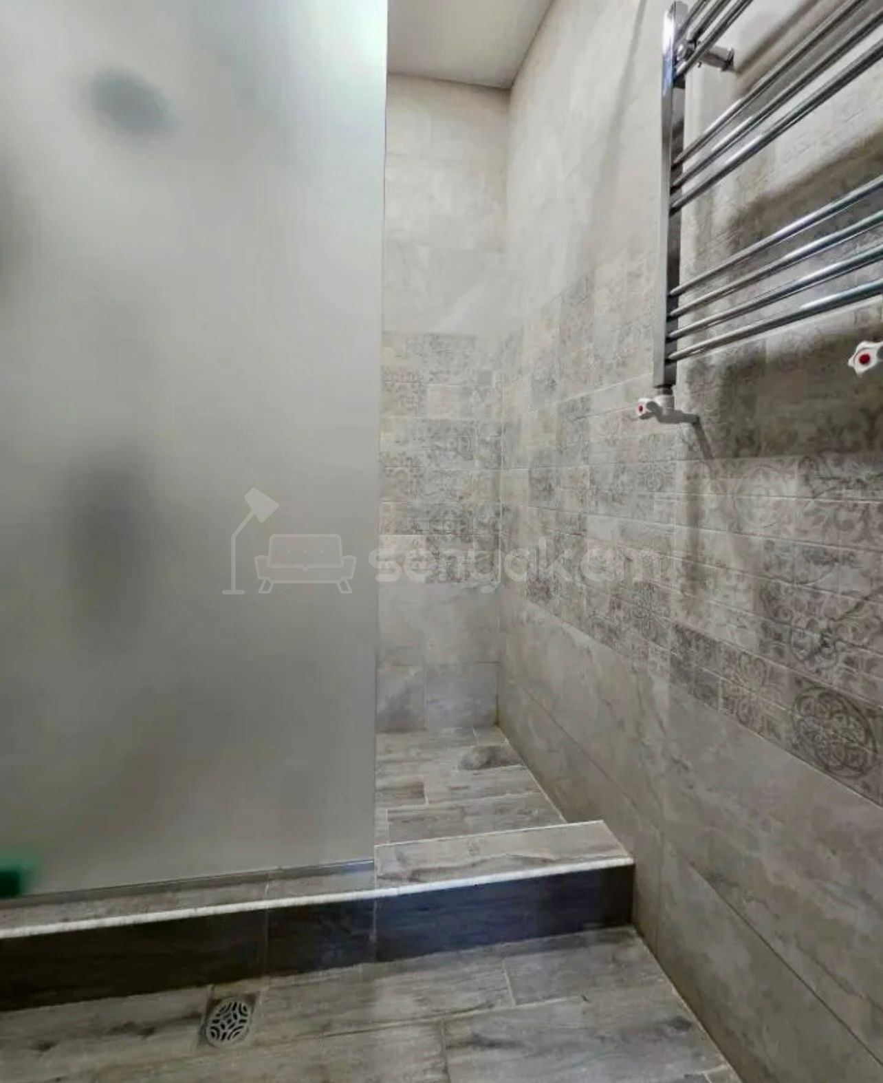 2 Սենյականոց Բնակարան Քարե Շենքում, 65քմ, 1/4 հարկ, Դիզայներական Վերանորոգված, Կահավորված, Արևկող