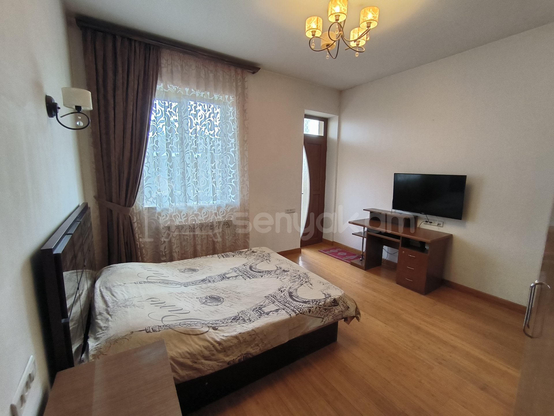 5 Սենյականոց Շքեղ Առանձնատուն, 320քմ