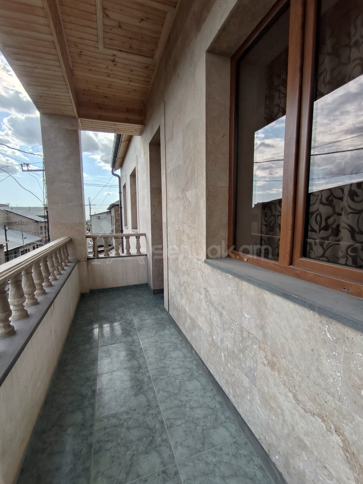 5 Սենյականոց Շքեղ Առանձնատուն, 320քմ