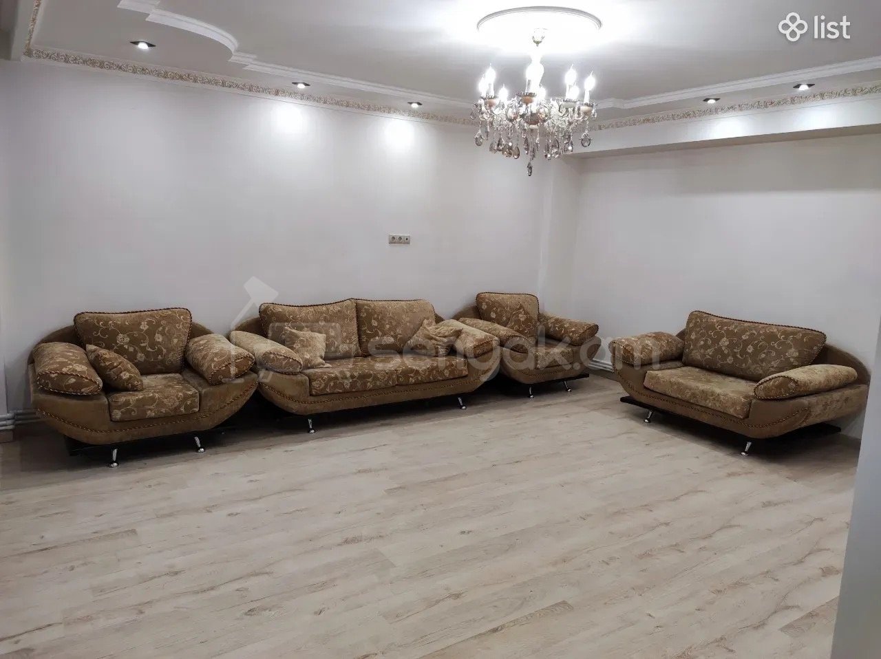 3 Սենյականոց Բնակարան, 80քմ, 8/9 հարկ, Կապիտալ Վերանորոգված, Կահավորված, Արևկող