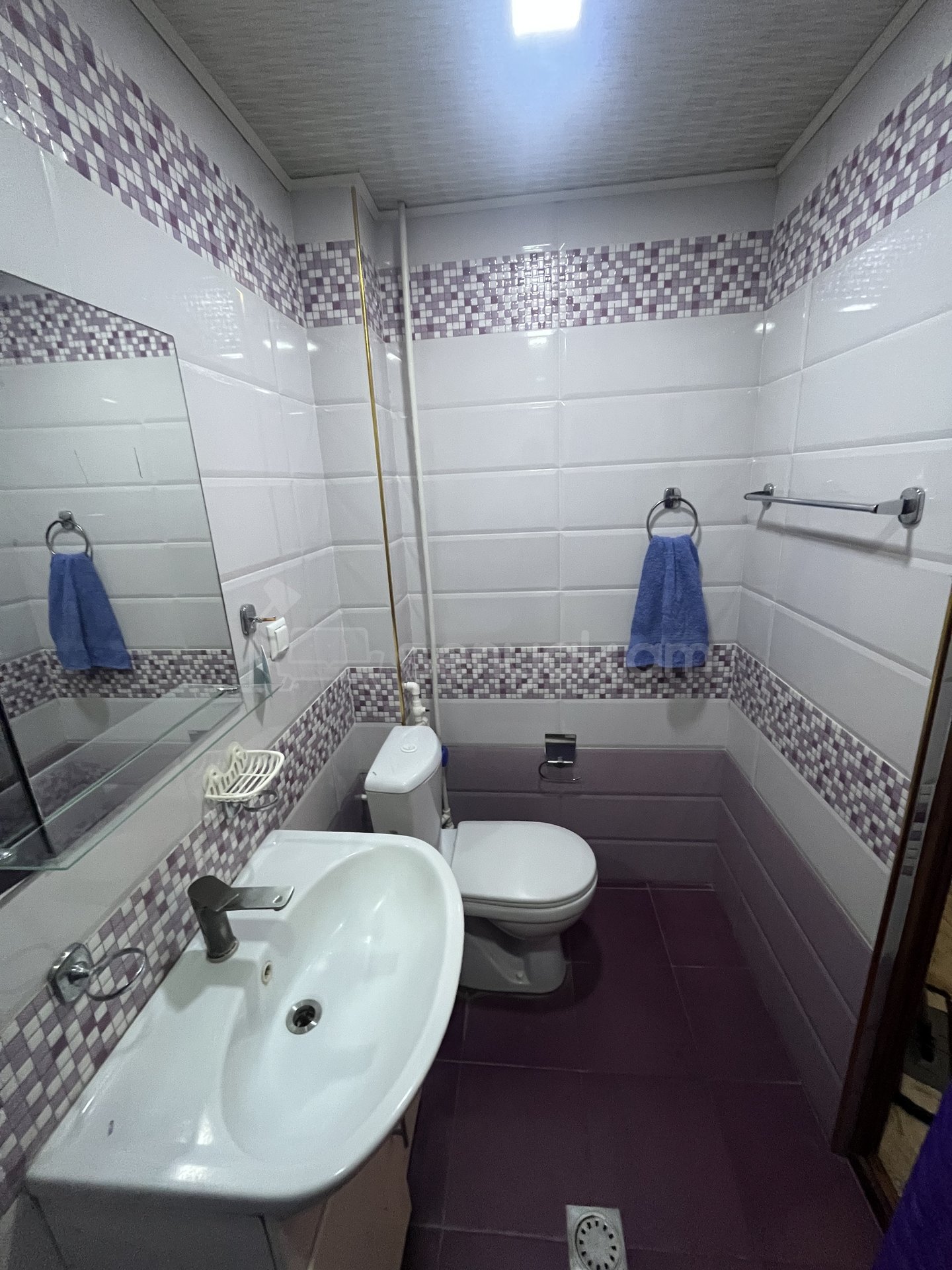1 Սենյականոց Բնակարան, 45քմ, 3/5 հարկ, Կապիտալ Վերանորոգված