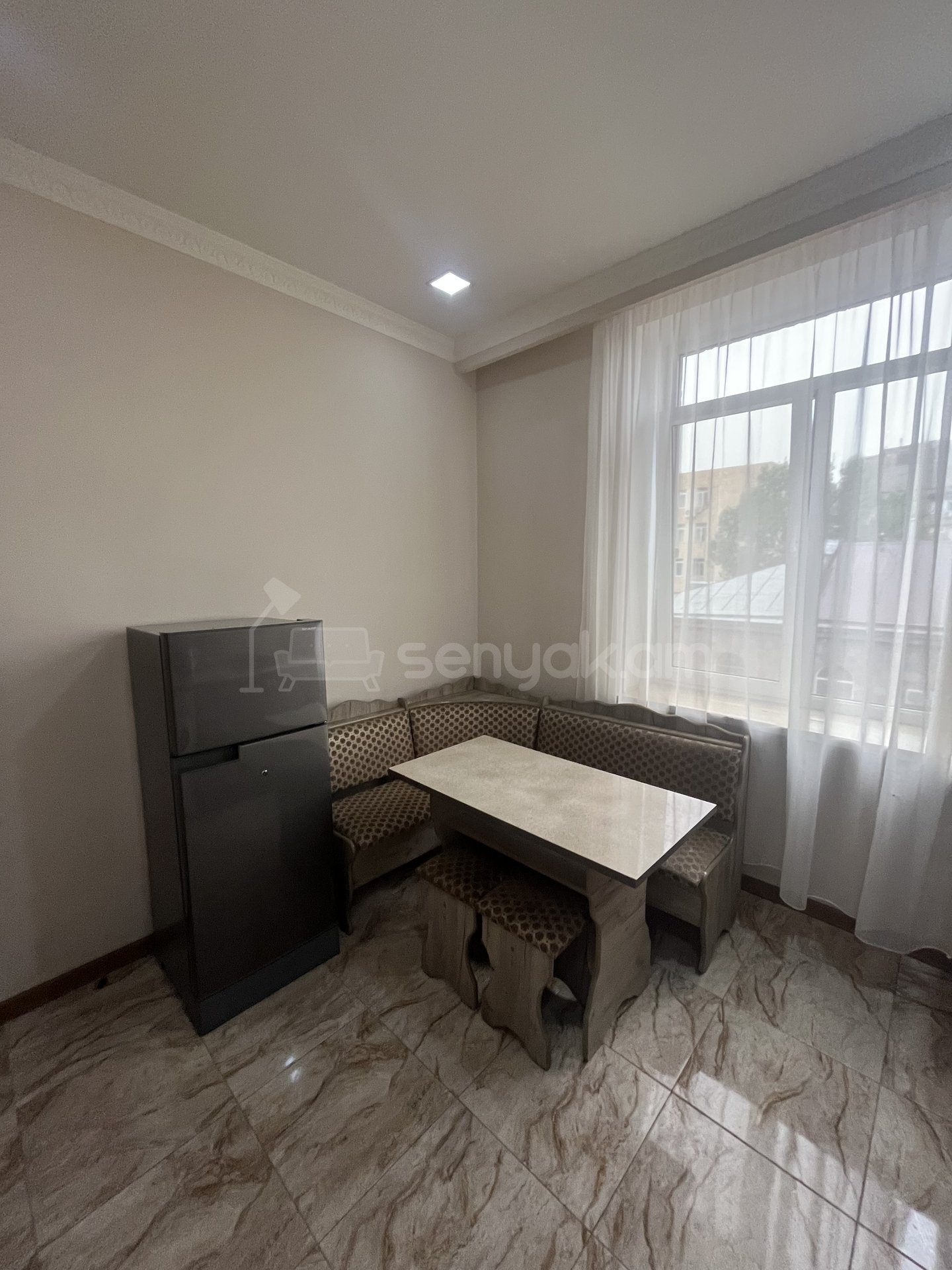 1 Սենյականոց Բնակարան, 45քմ, 3/5 հարկ, Կապիտալ Վերանորոգված